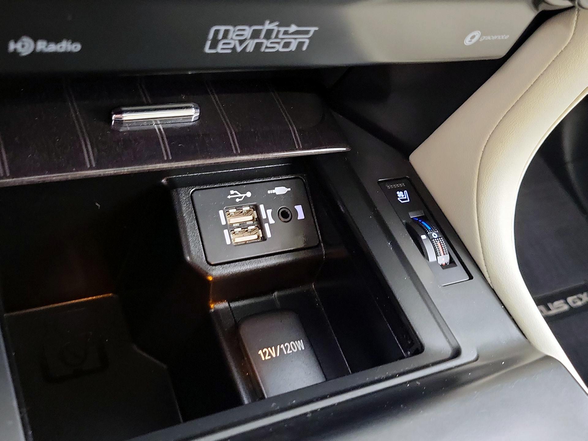 Thumbnail: 2023 Lexus GX - 19