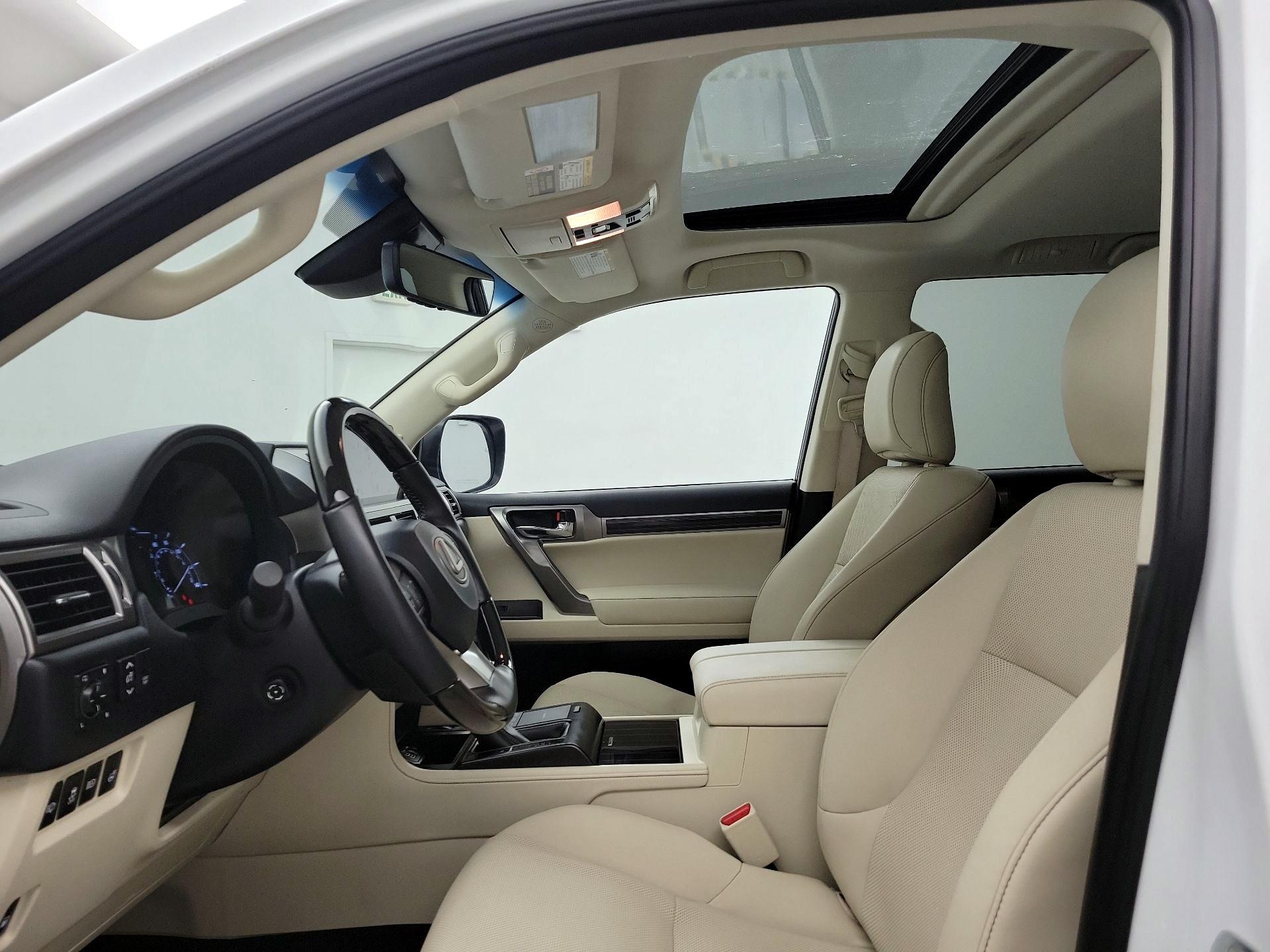 Thumbnail: 2023 Lexus GX - 20