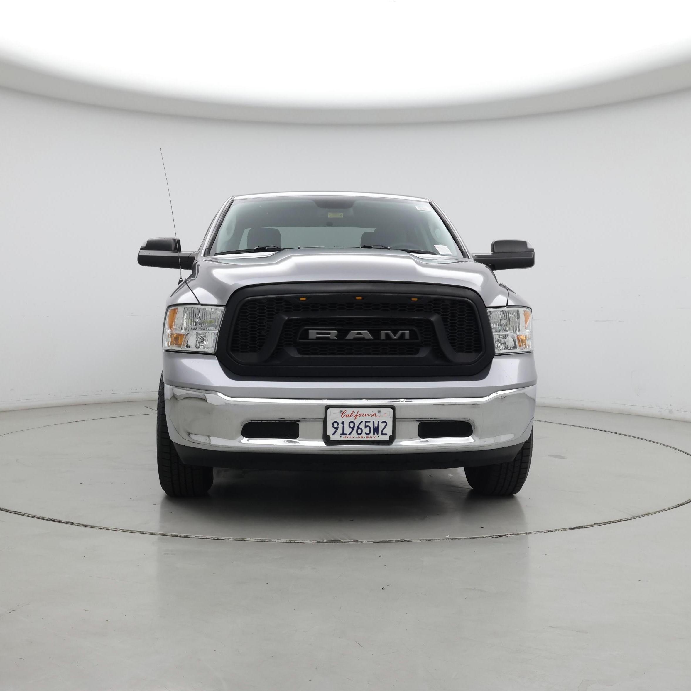 Thumbnail: 2019 RAM 1500 Classic - 5