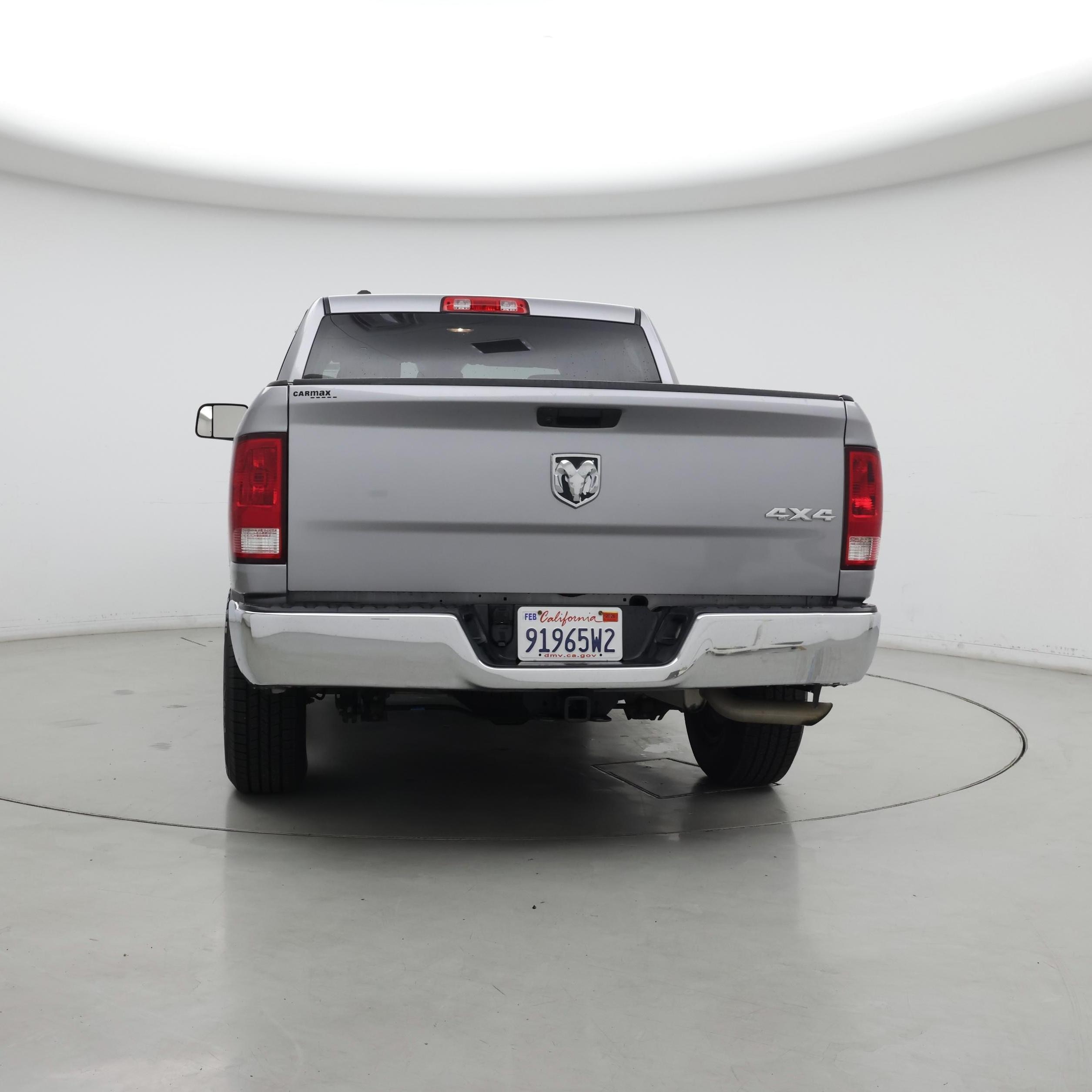 Thumbnail: 2019 RAM 1500 Classic - 6