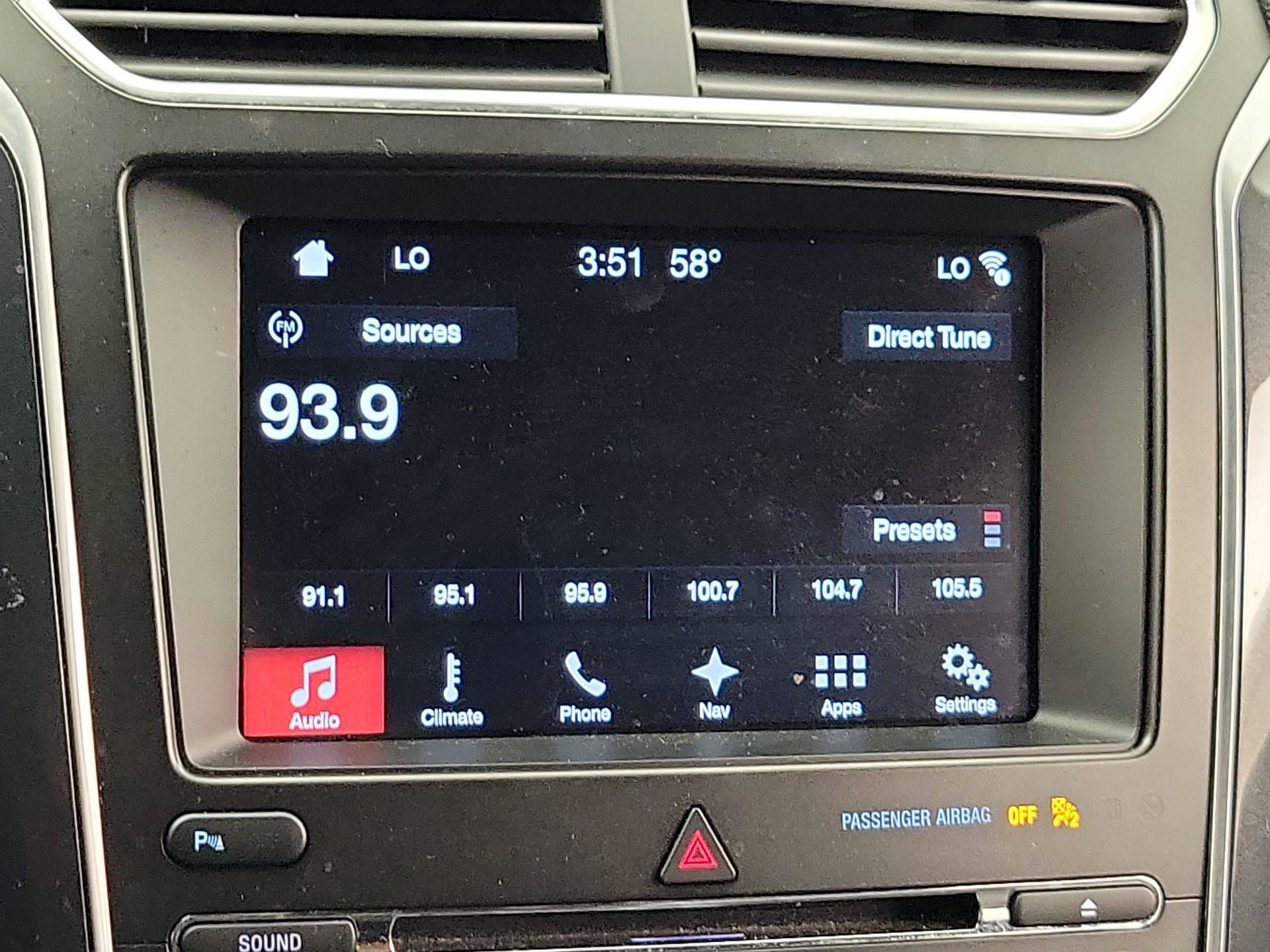 Thumbnail: 2017 Ford Explorer - 16