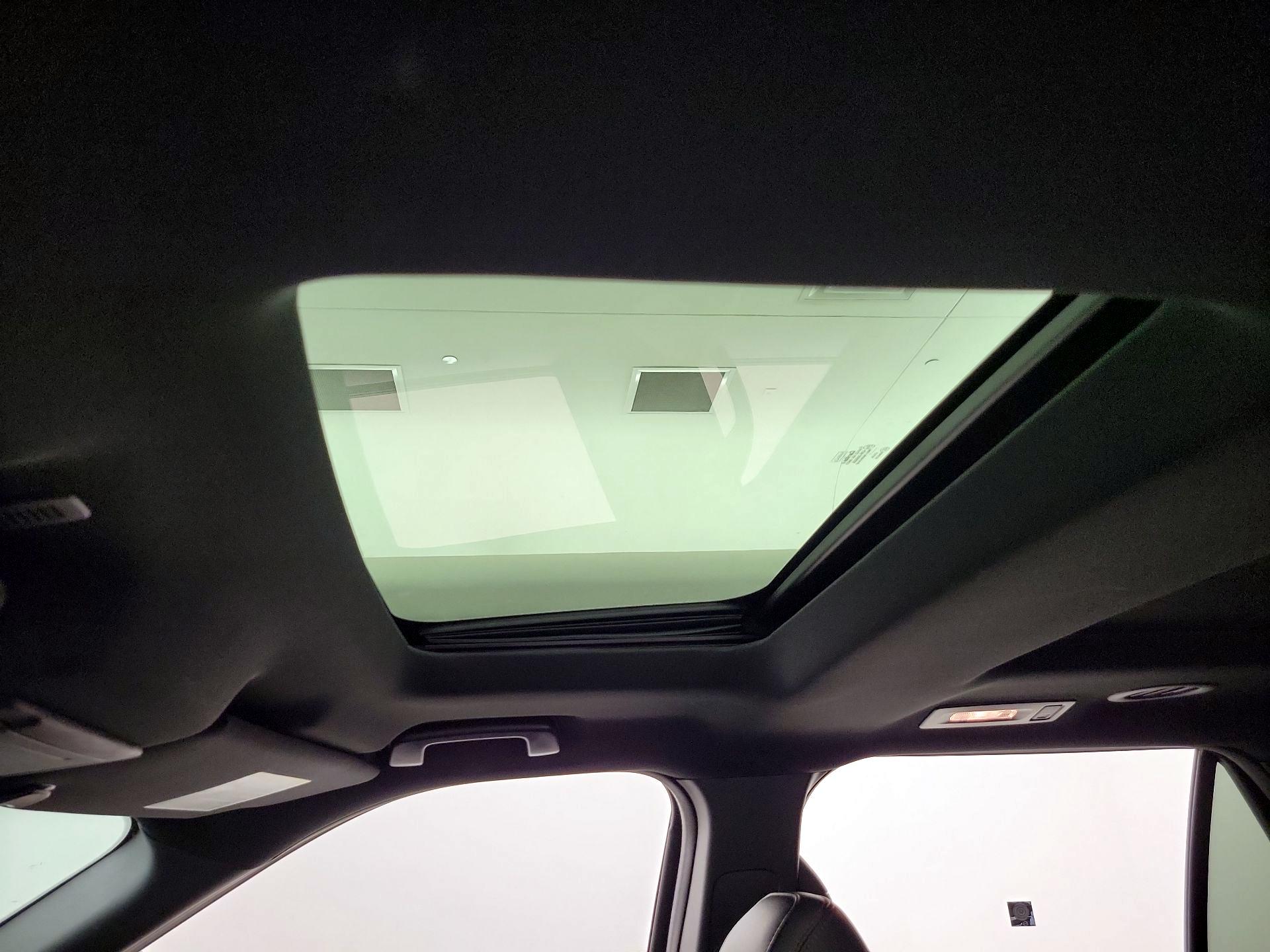 Thumbnail: 2017 Ford Explorer - 20