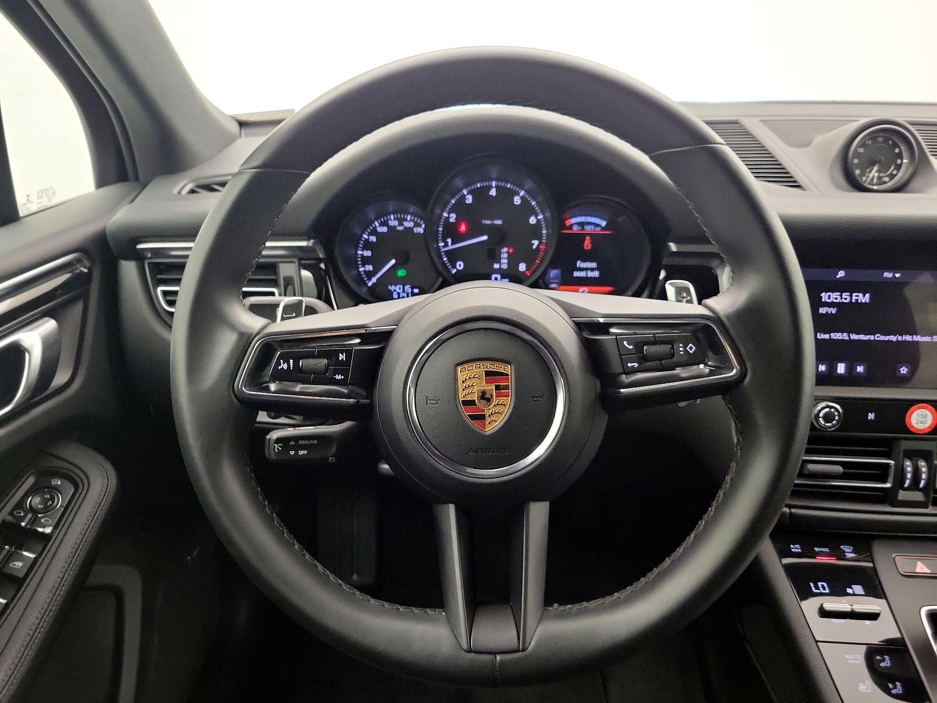 Thumbnail: 2022 Porsche Macan - 10