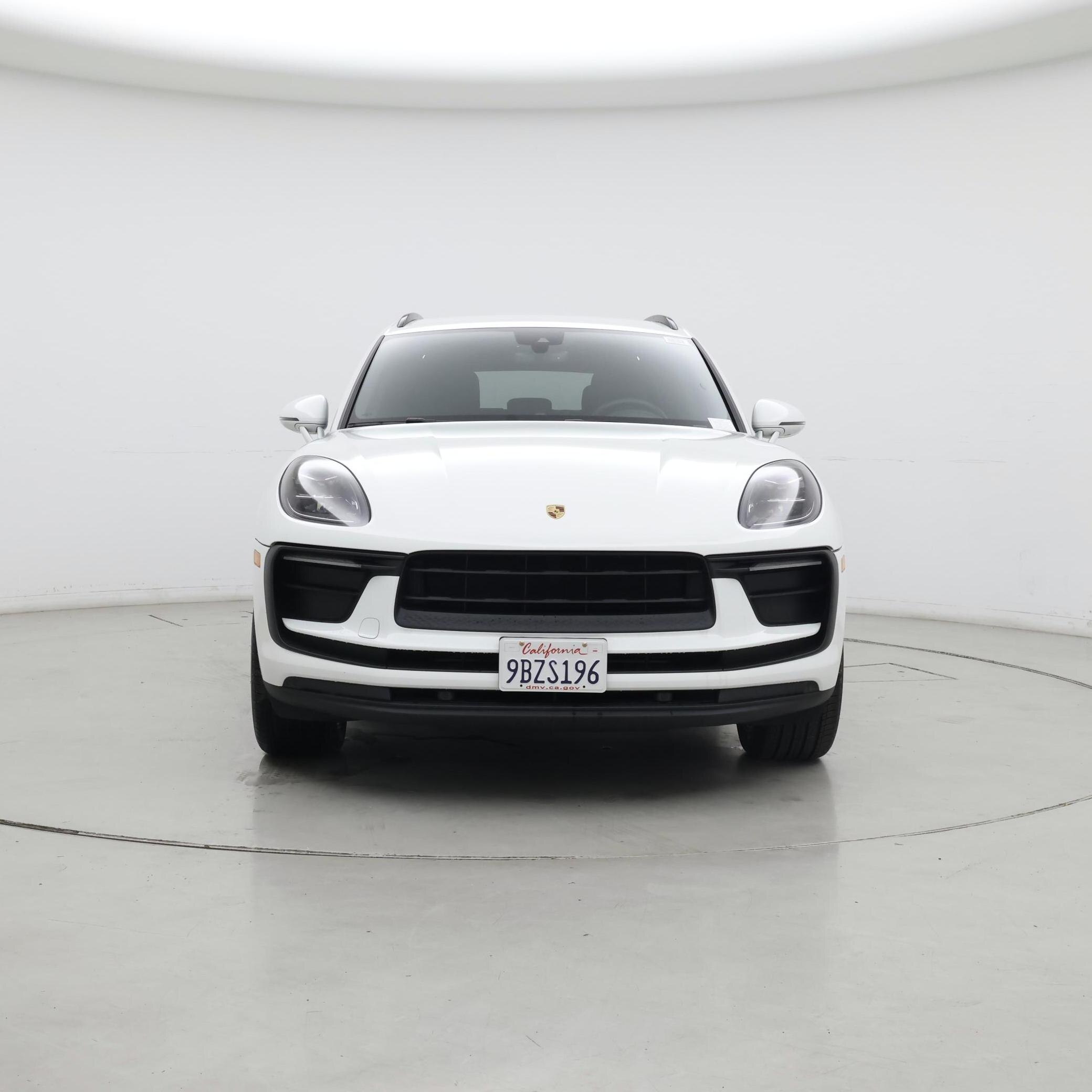 Thumbnail: 2022 Porsche Macan - 5