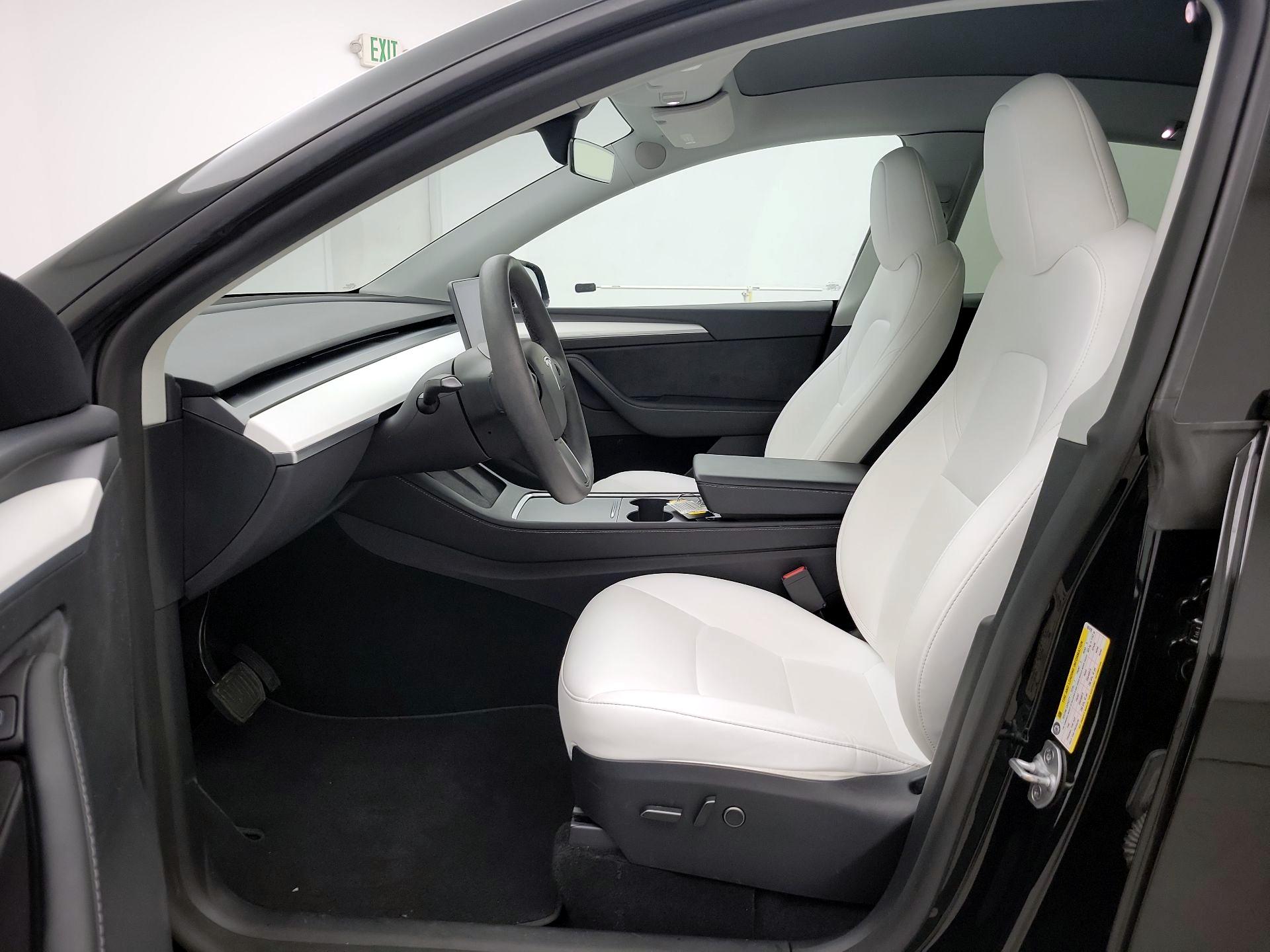 Thumbnail: 2024 Tesla Model Y - 11