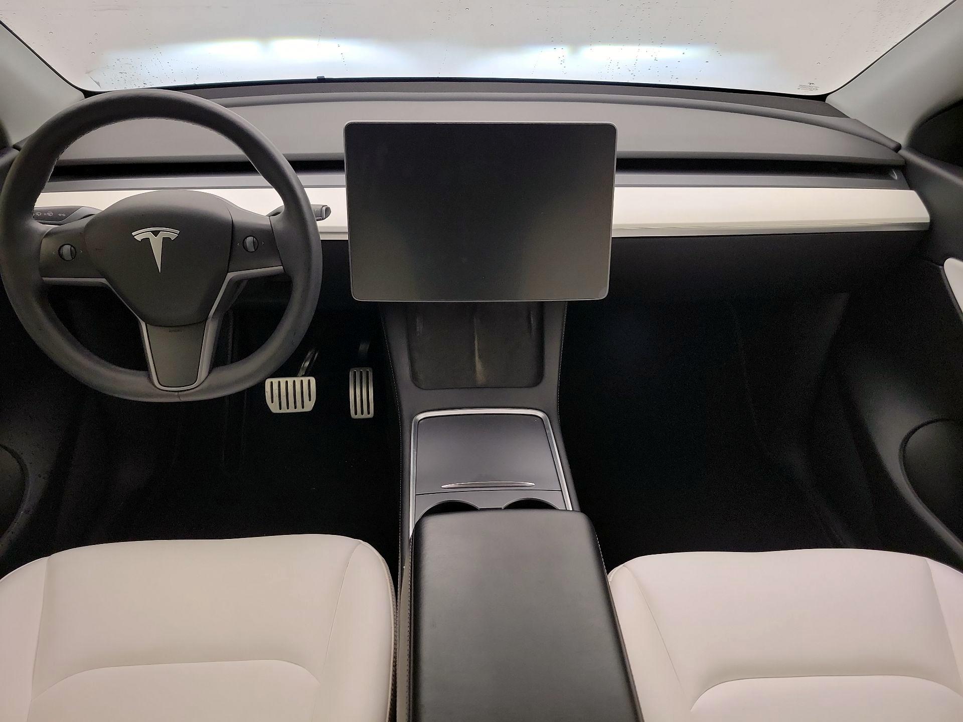 Thumbnail: 2022 Tesla Model Y - 9