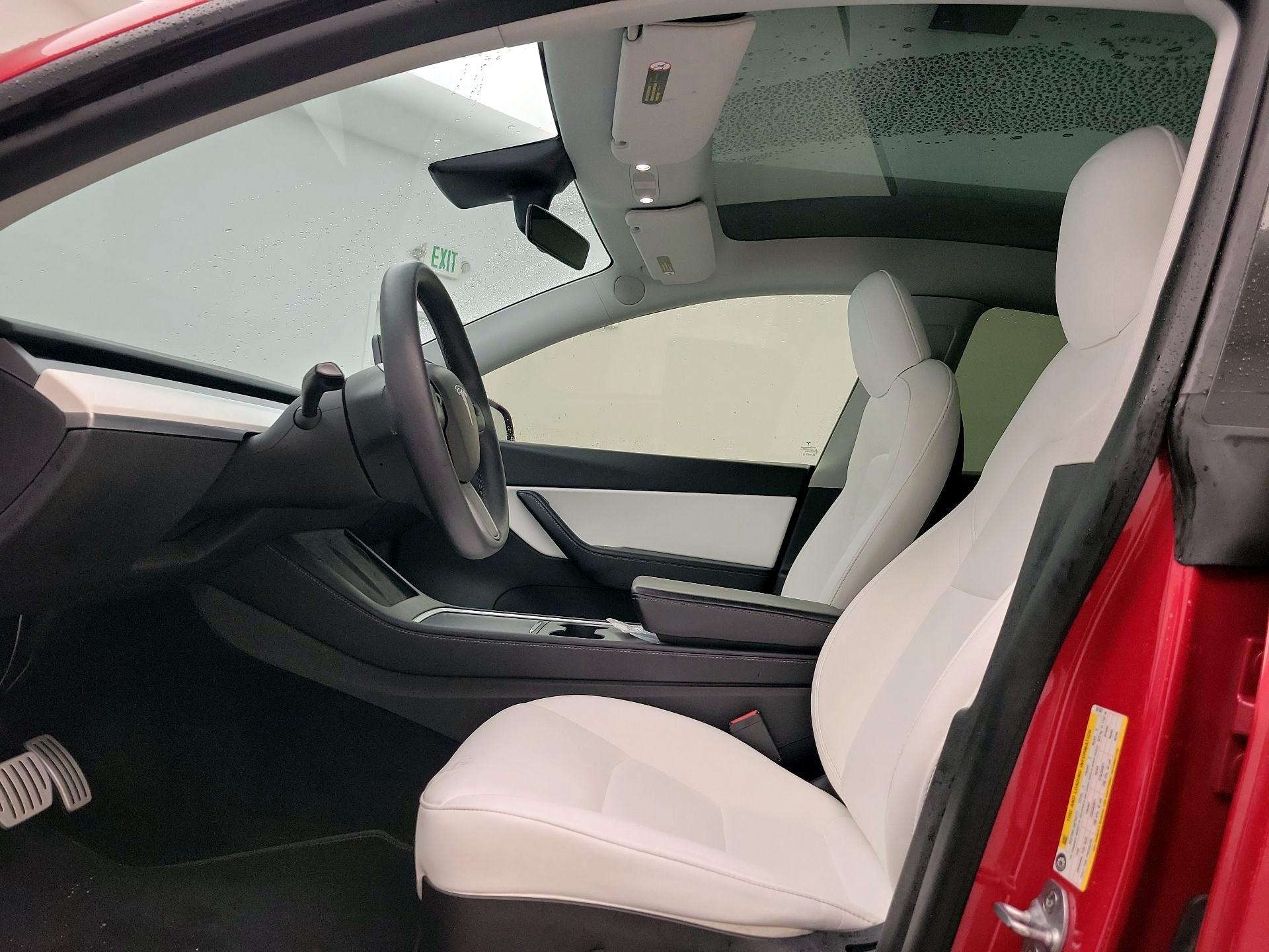 Thumbnail: 2022 Tesla Model Y - 19