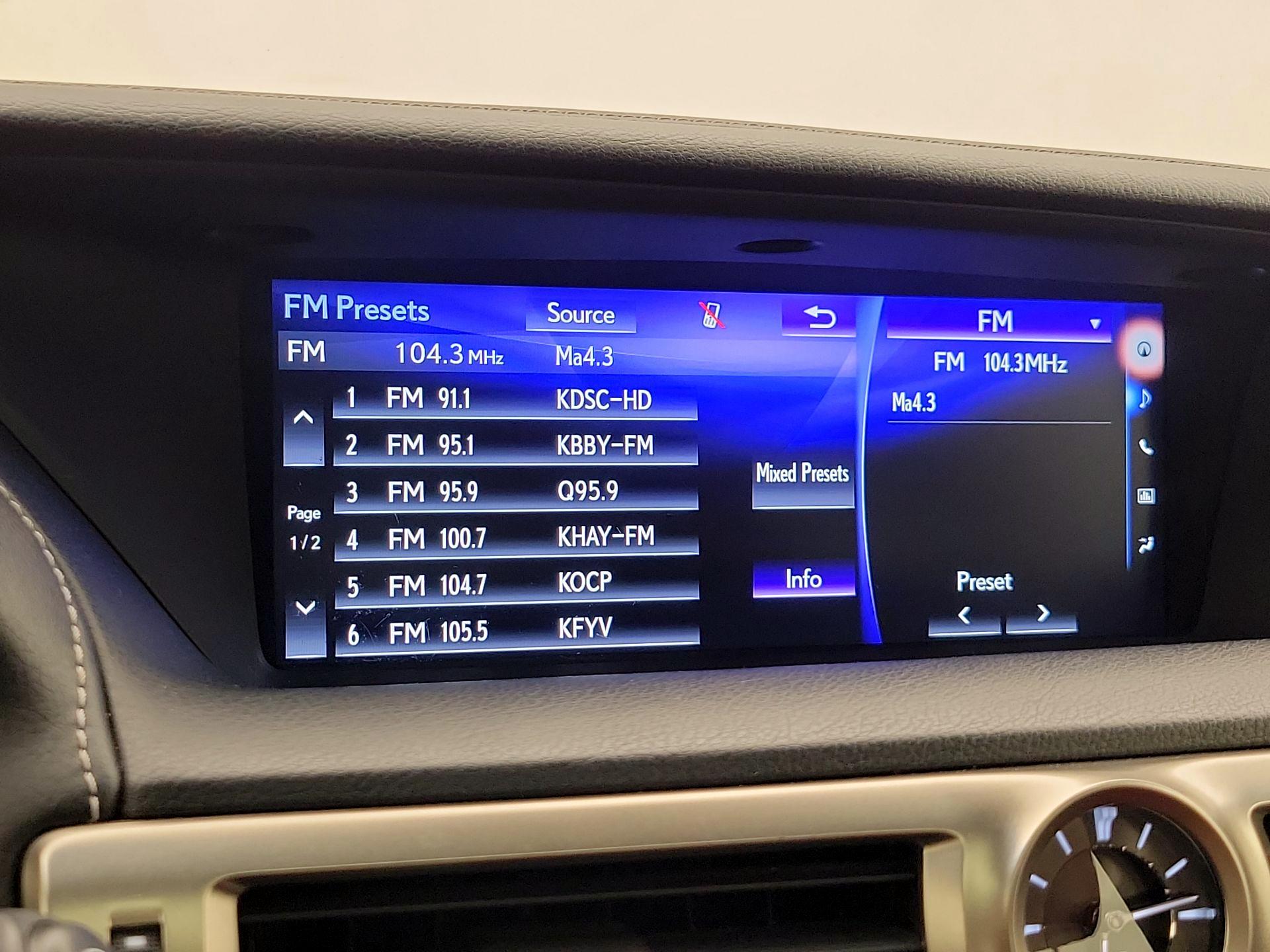 Thumbnail: 2017 Lexus GS - 16