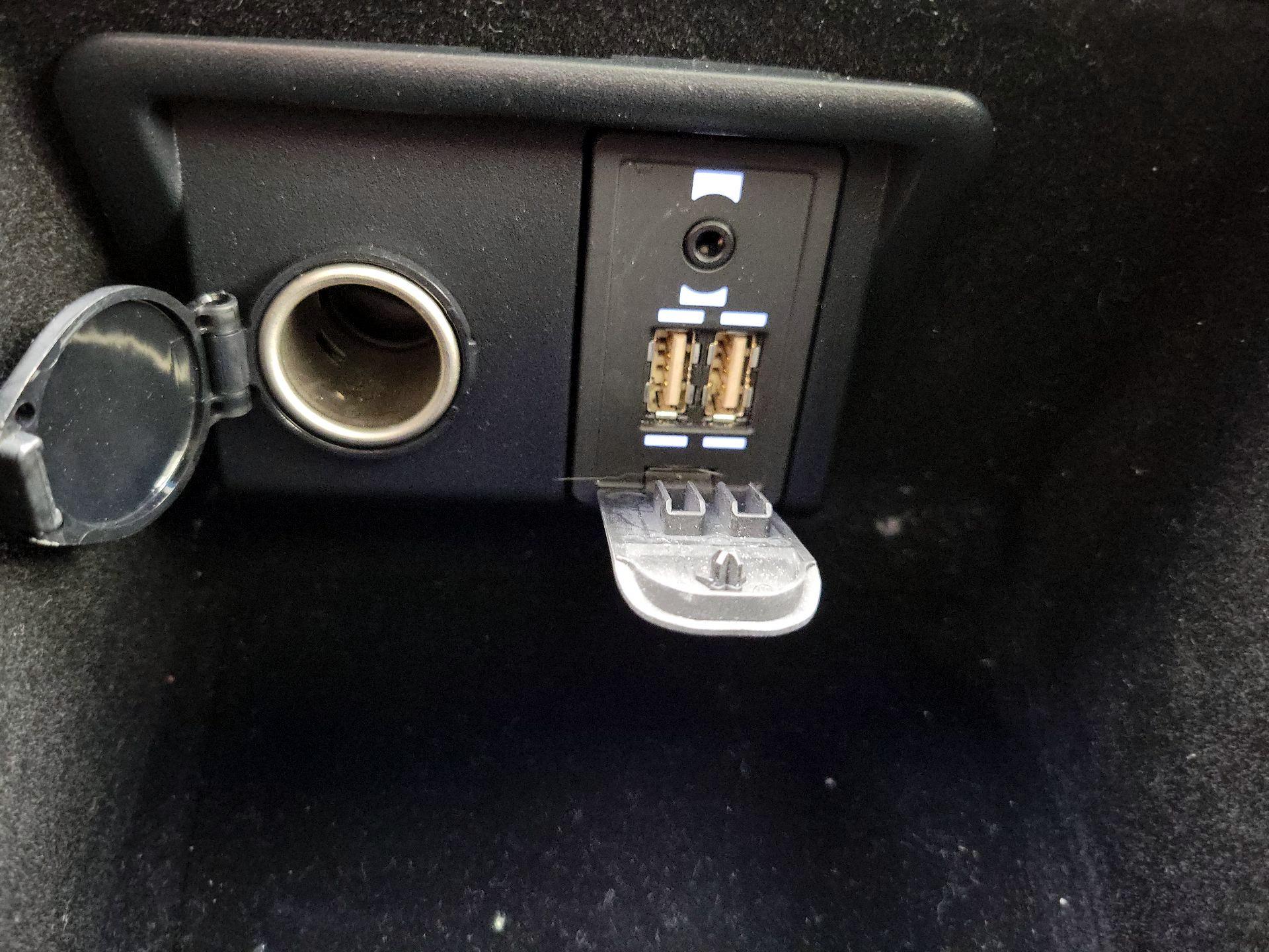 Thumbnail: 2017 Lexus GS - 19