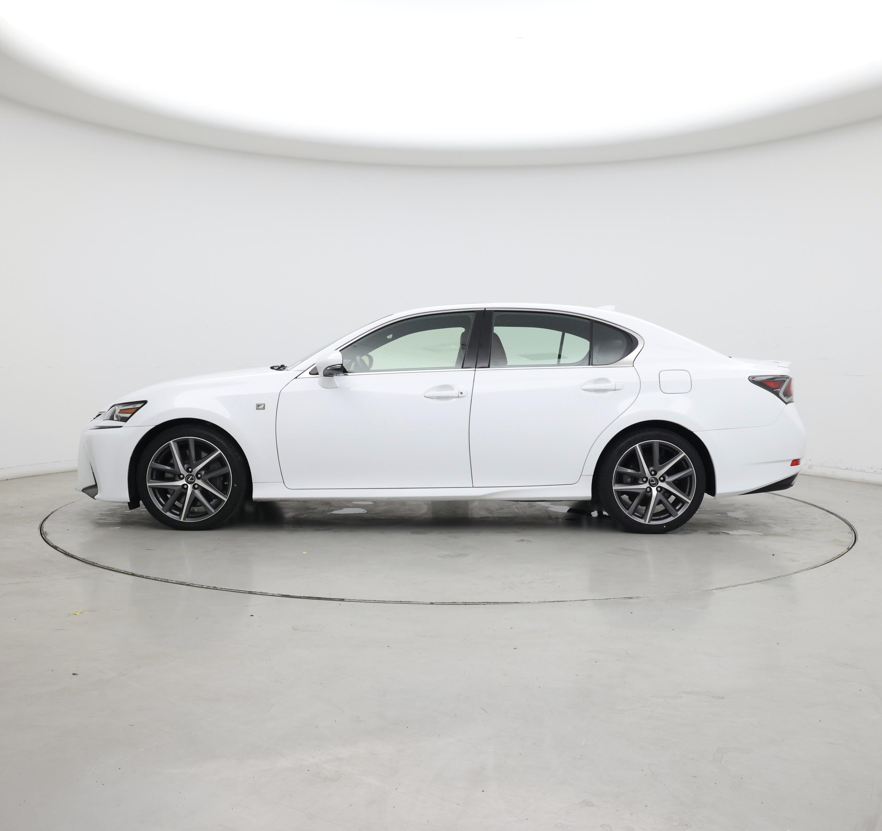 Thumbnail: 2017 Lexus GS - 3