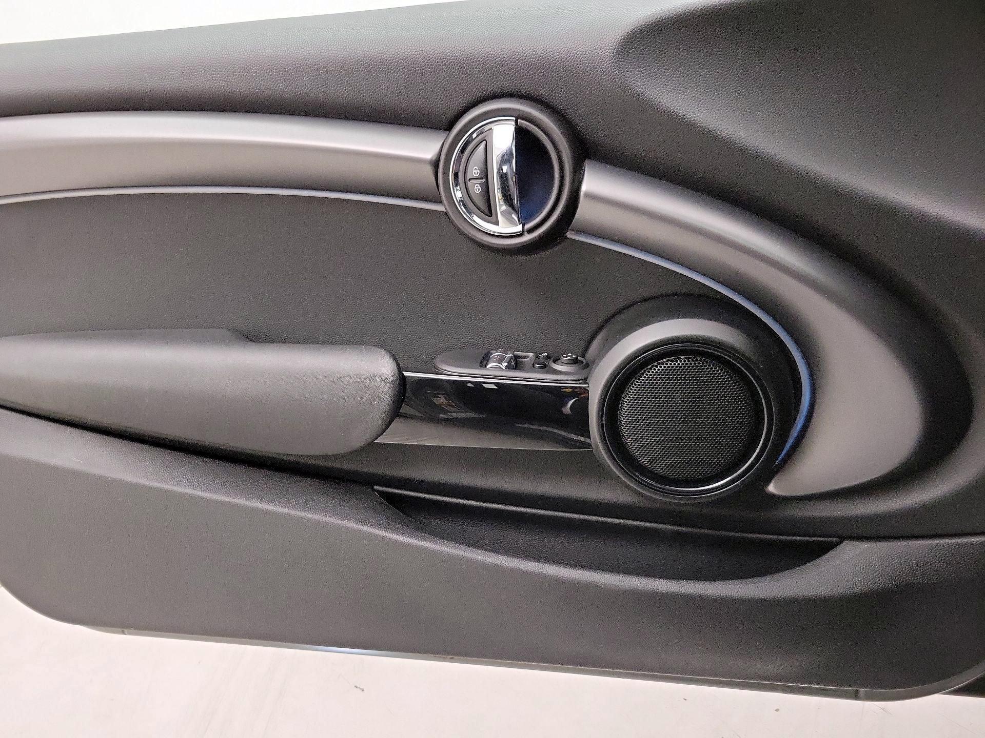 Thumbnail: 2023 MINI Cooper Hardtop - 12