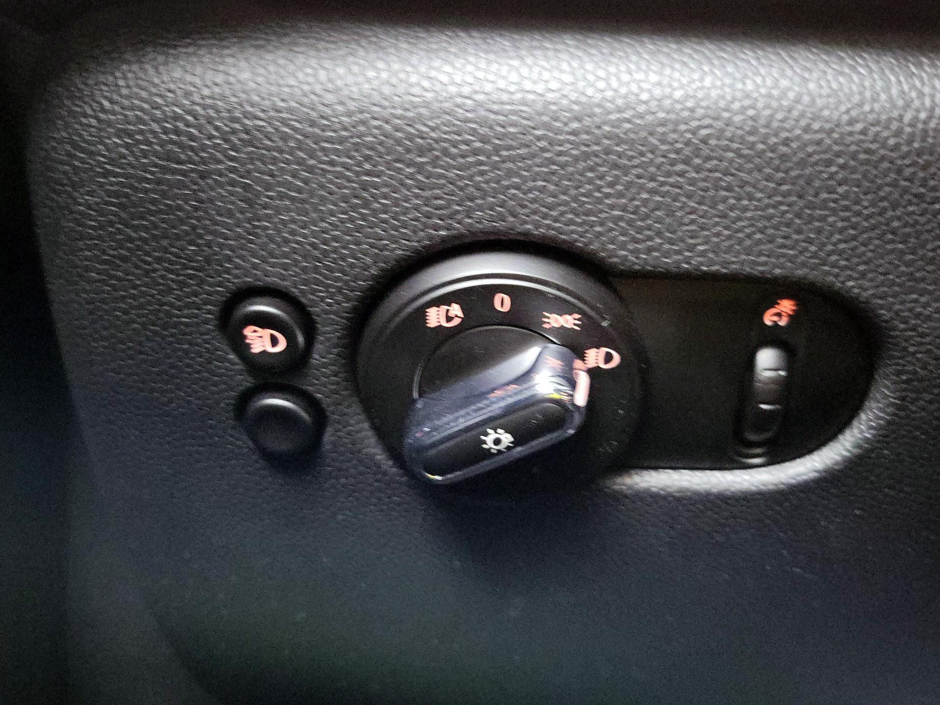 Thumbnail: 2023 MINI Cooper Hardtop - 13