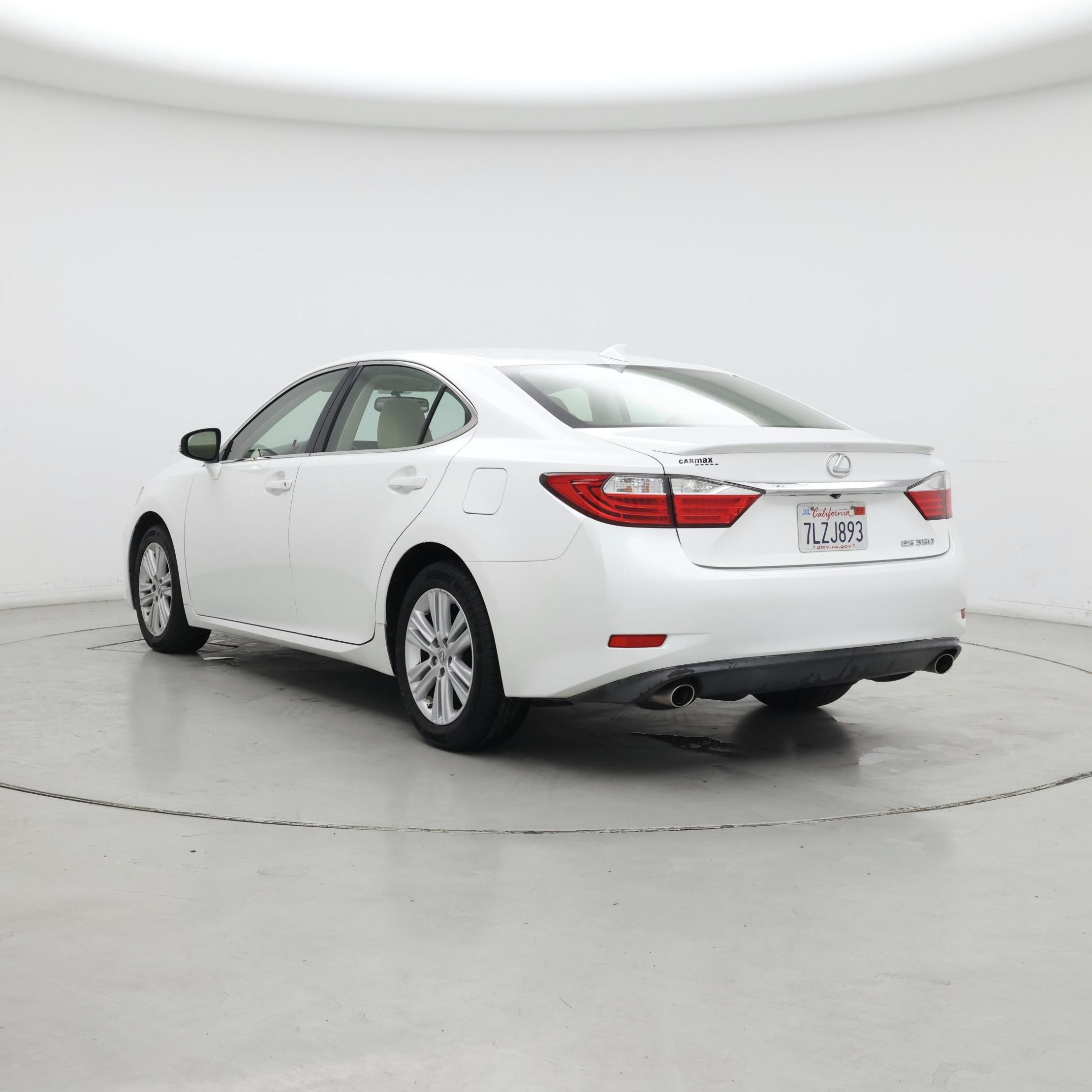 Thumbnail: 2015 Lexus ES - 2