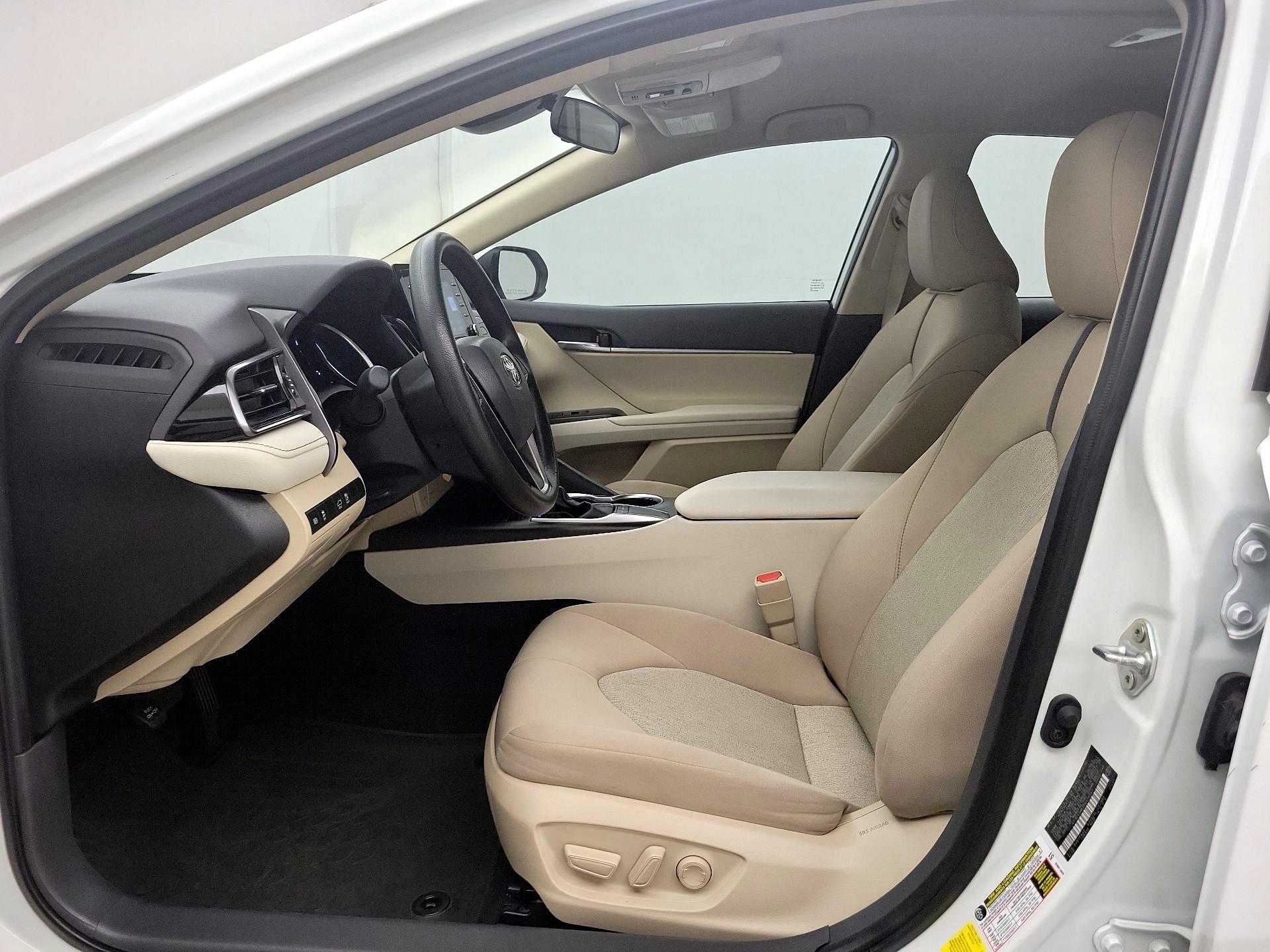 Thumbnail: 2023 Toyota Camry - 11