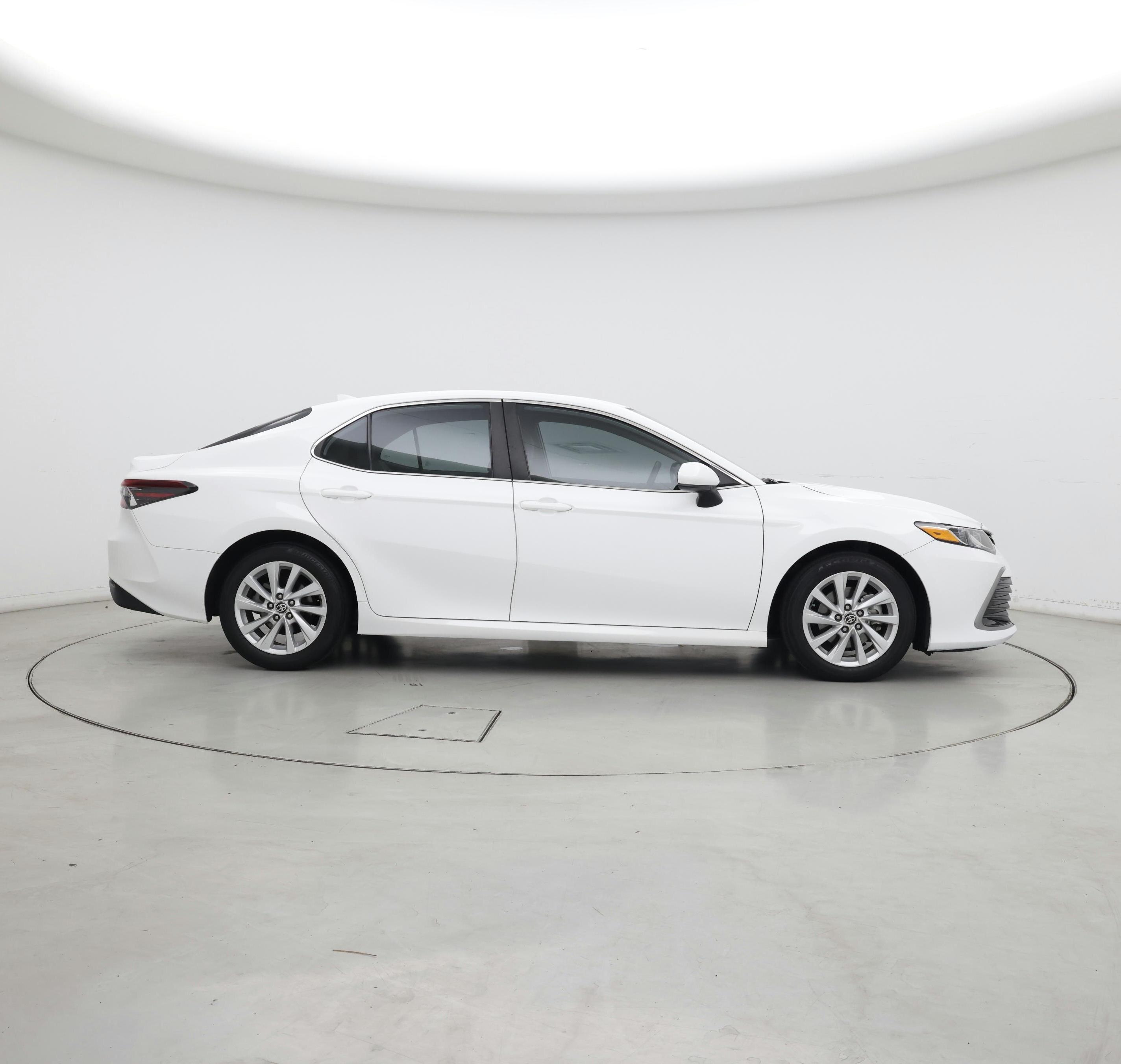 Thumbnail: 2023 Toyota Camry - 7