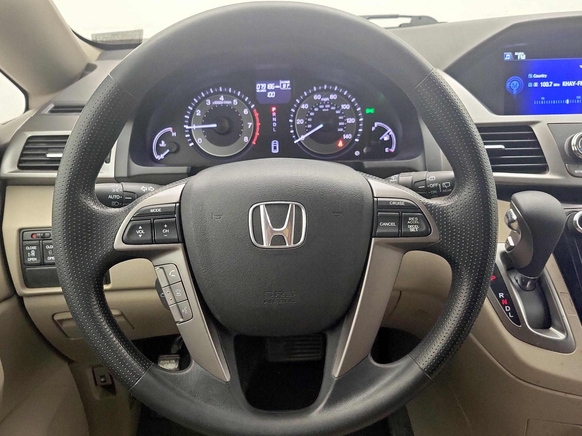 Thumbnail: 2016 Honda Odyssey - 10