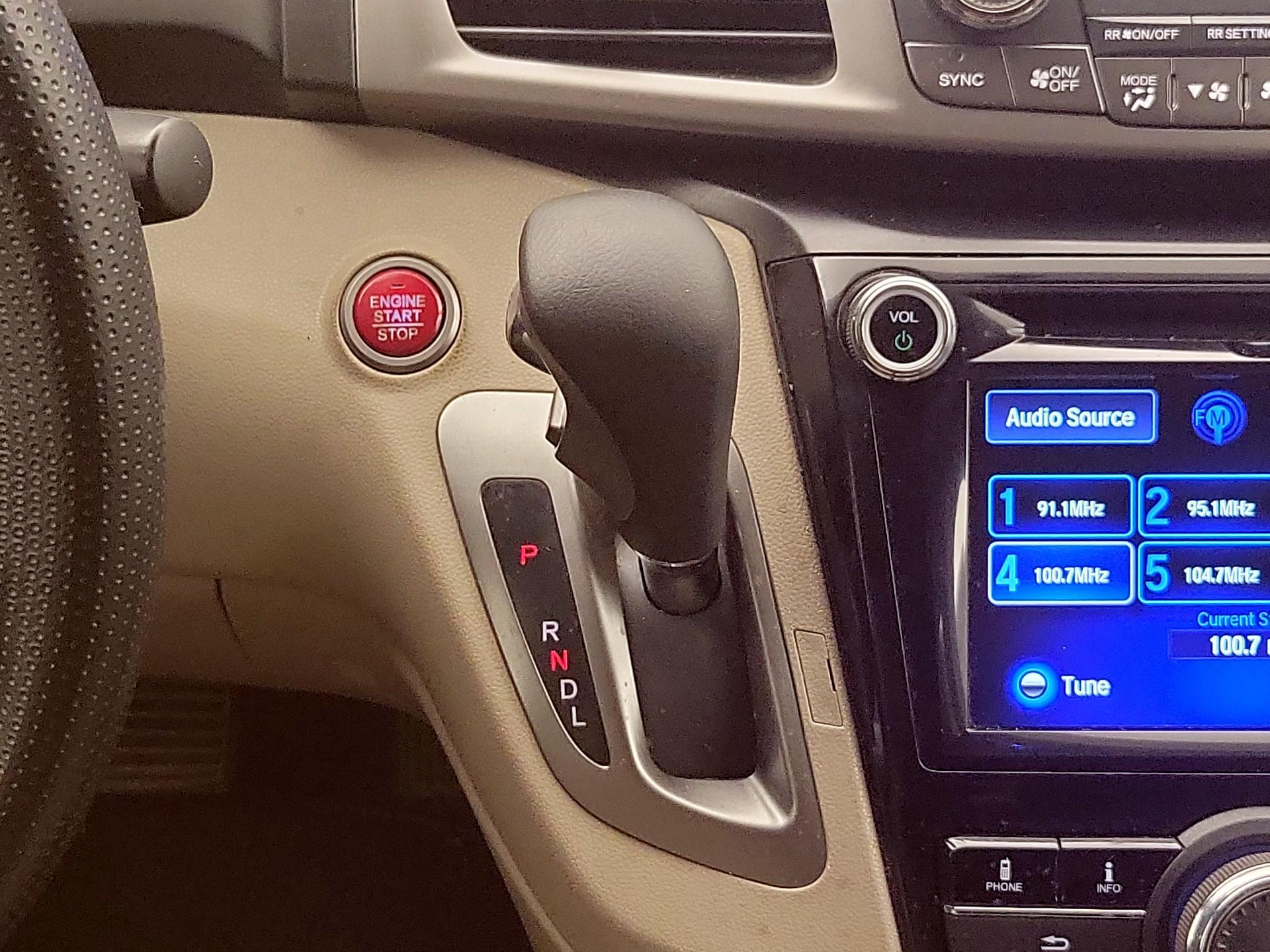 Thumbnail: 2016 Honda Odyssey - 17