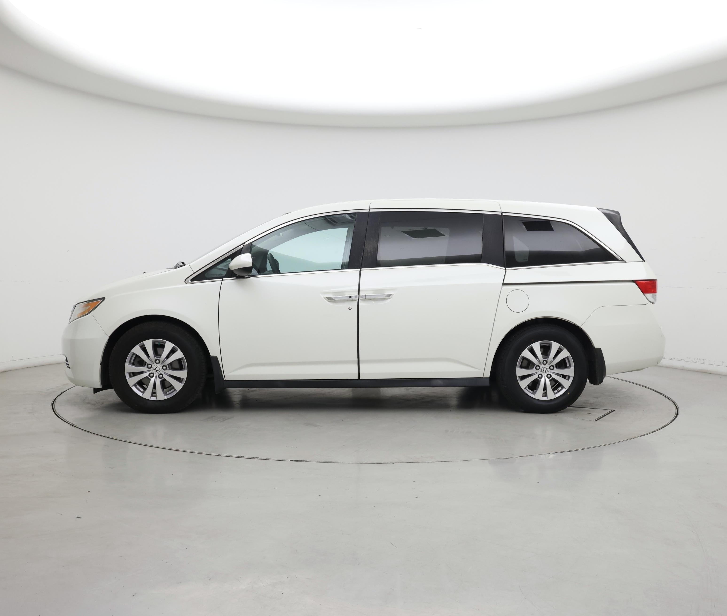 Thumbnail: 2016 Honda Odyssey - 3