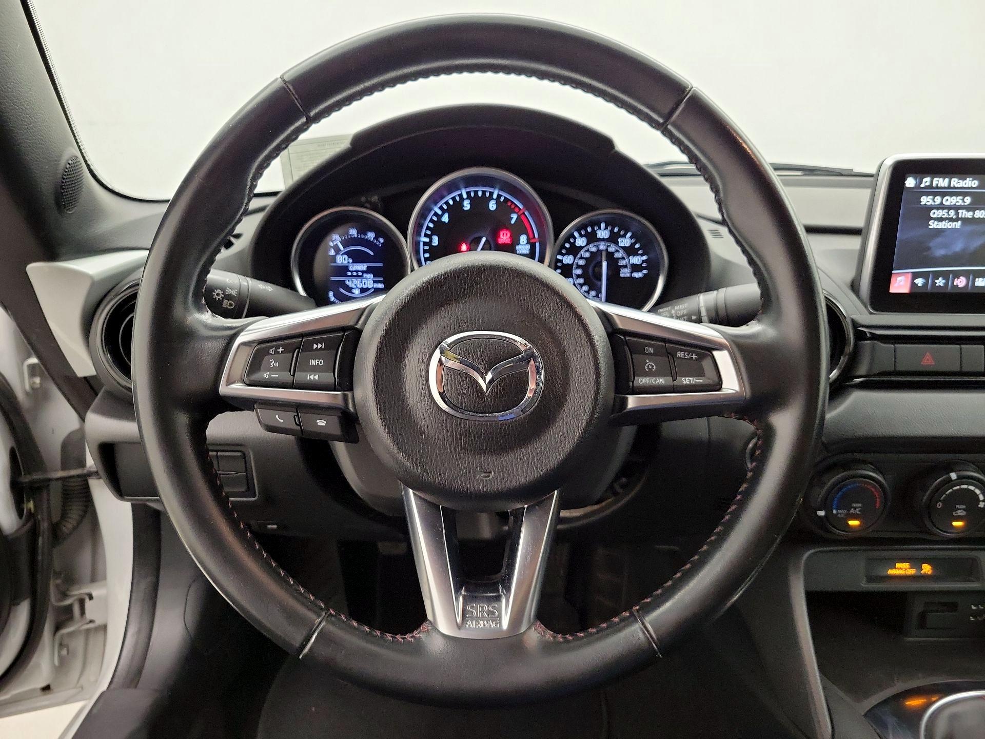 Thumbnail: 2016 Mazda MX-5 Miata - 10