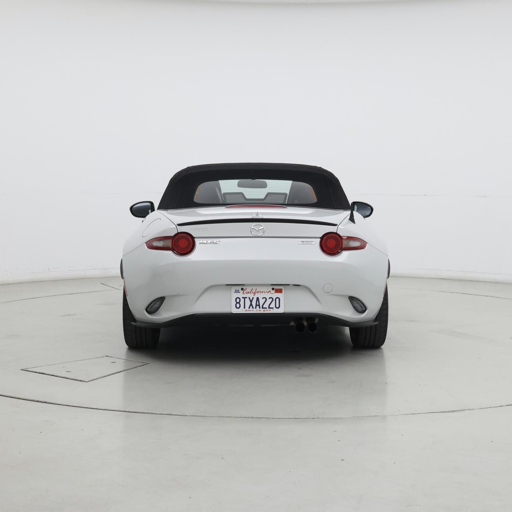 Thumbnail: 2016 Mazda MX-5 Miata - 6