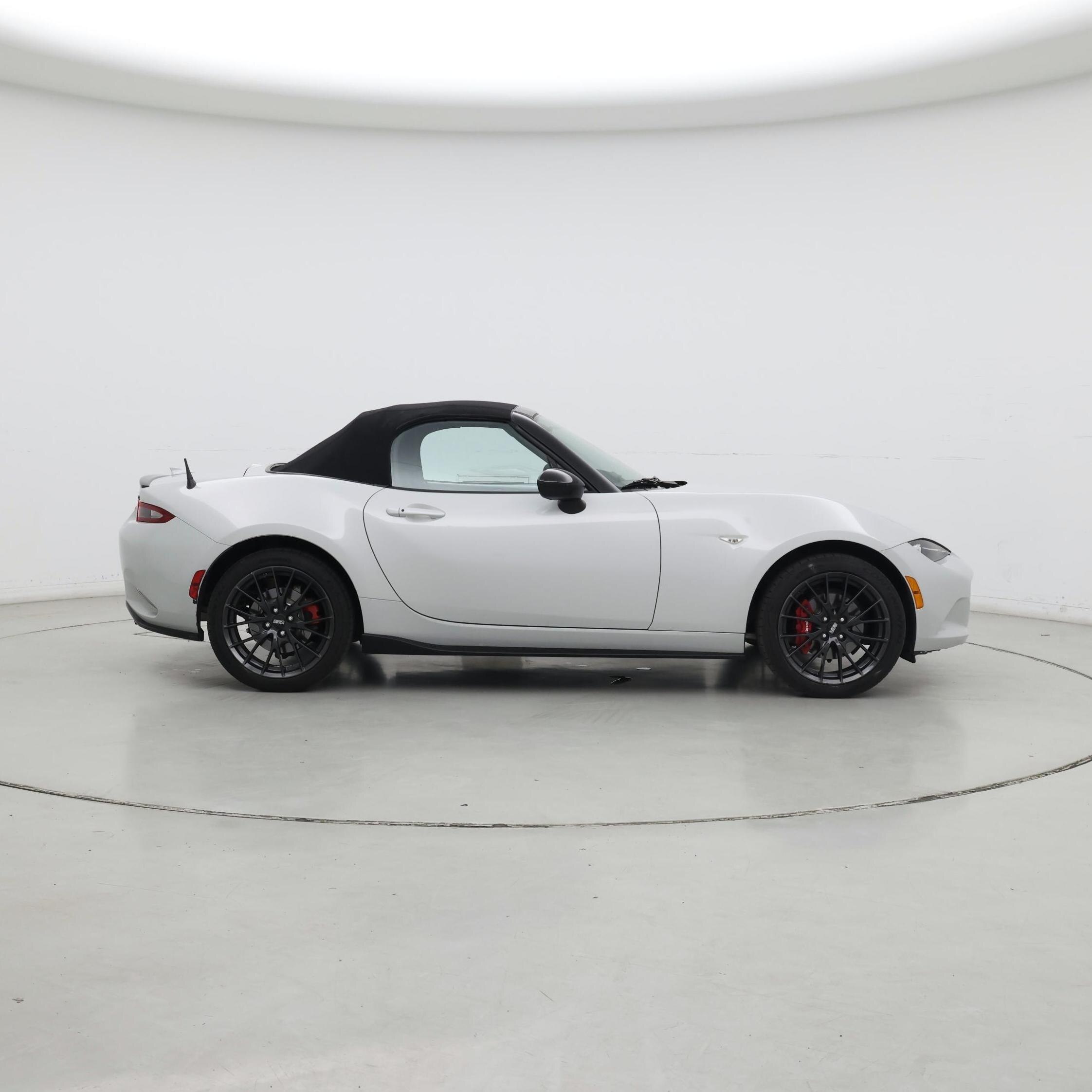 Thumbnail: 2016 Mazda MX-5 Miata - 7