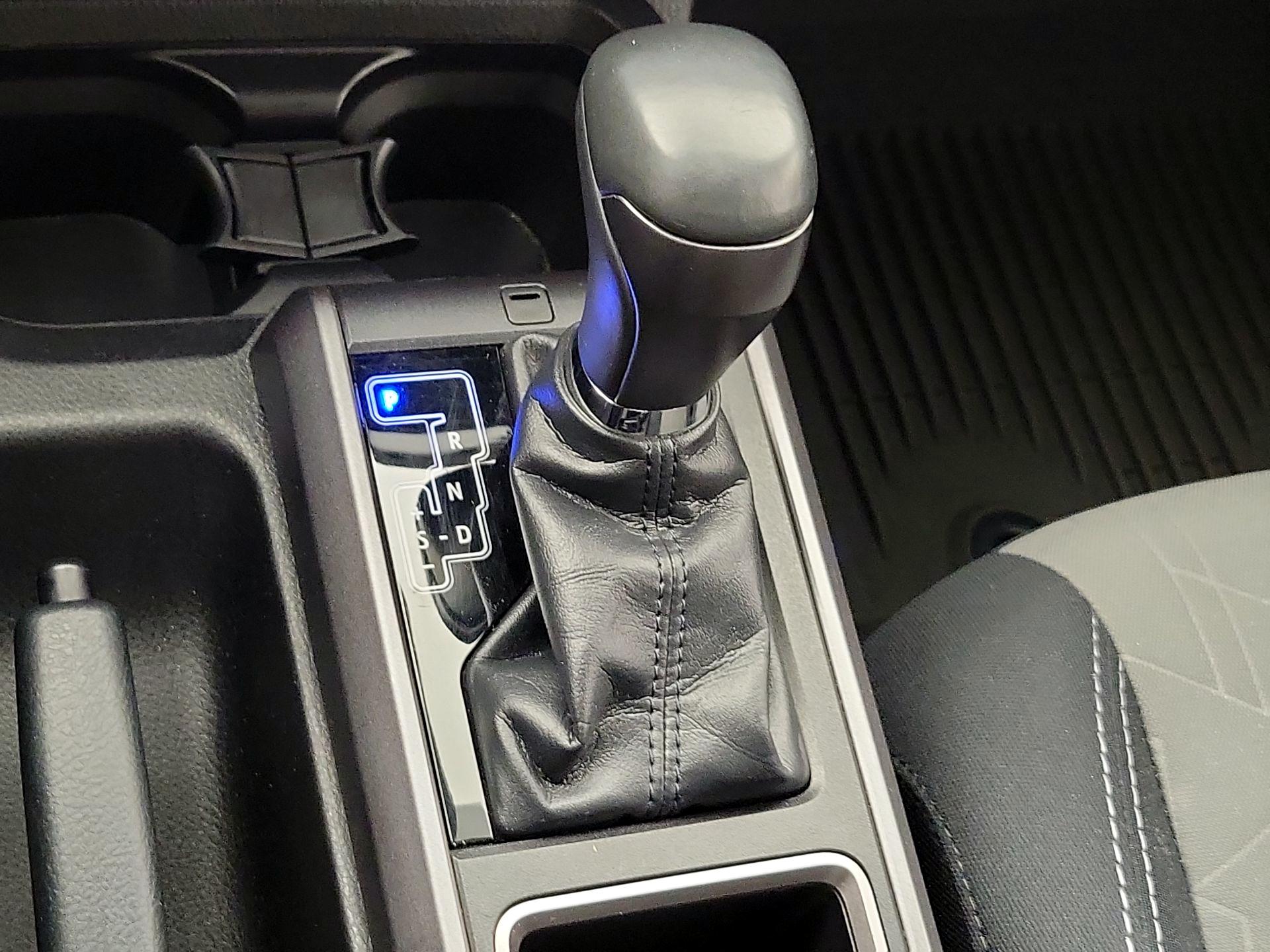 Thumbnail: 2022 Toyota Tacoma - 17