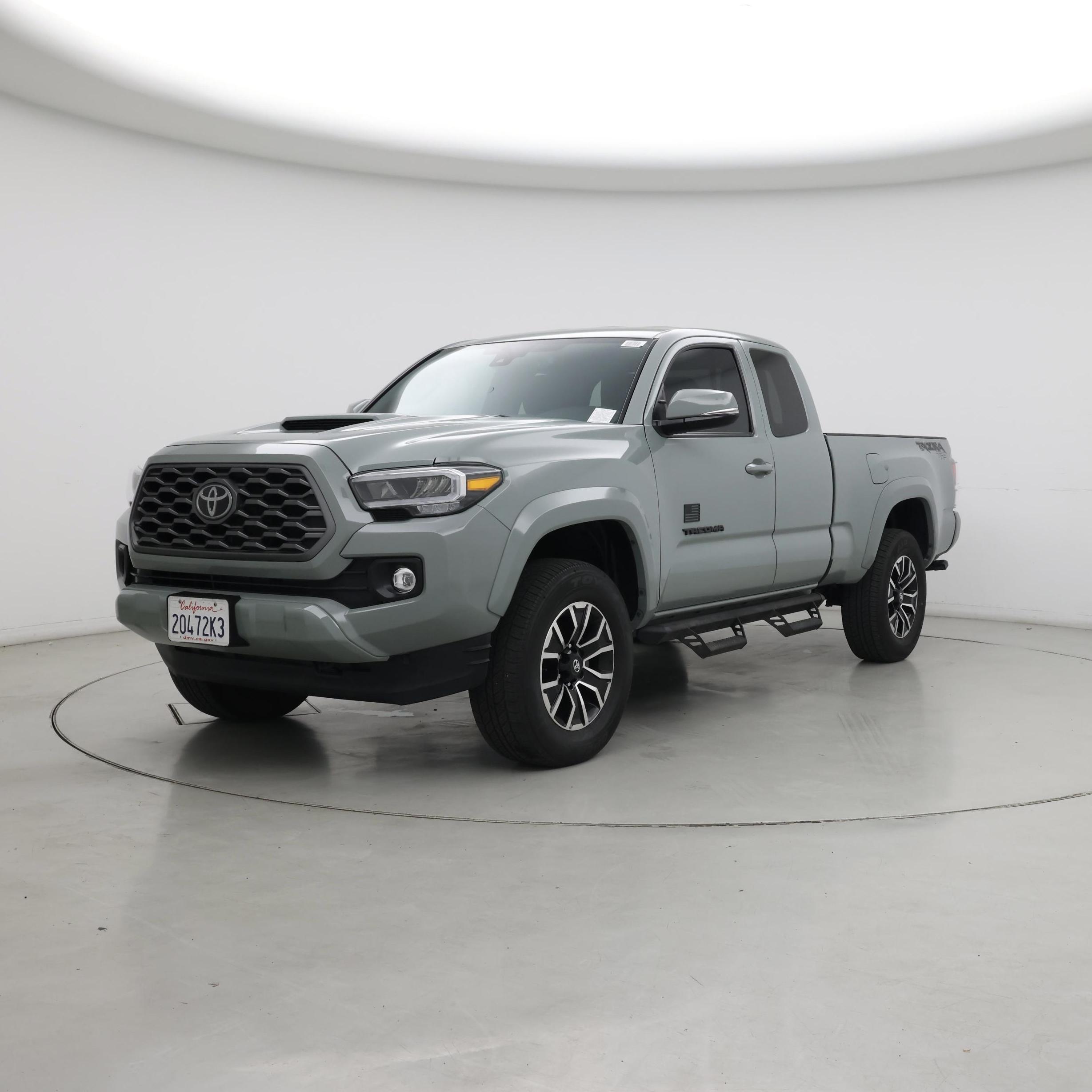 Thumbnail: 2022 Toyota Tacoma - 4