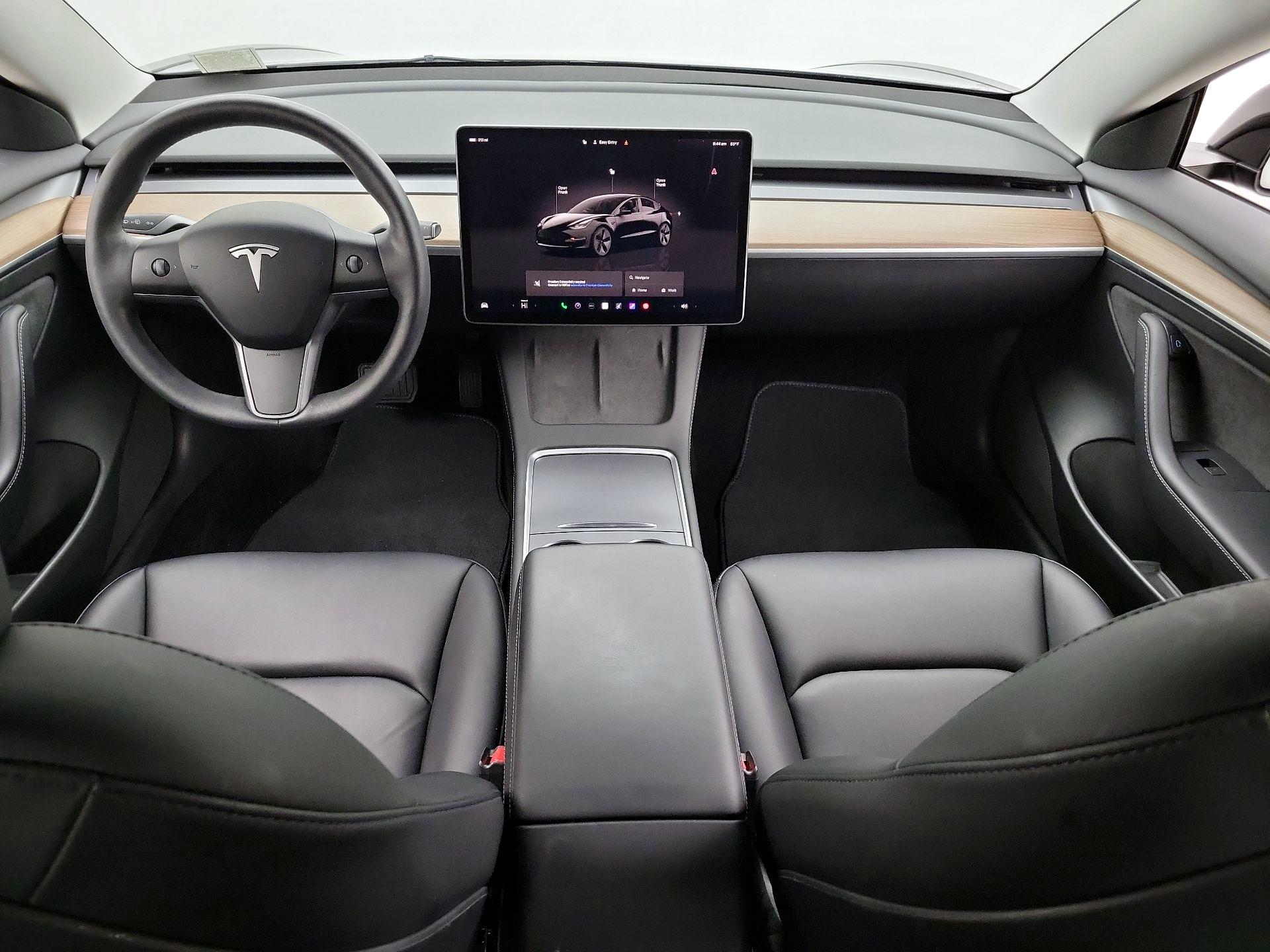 Thumbnail: 2023 Tesla Model 3 - 9