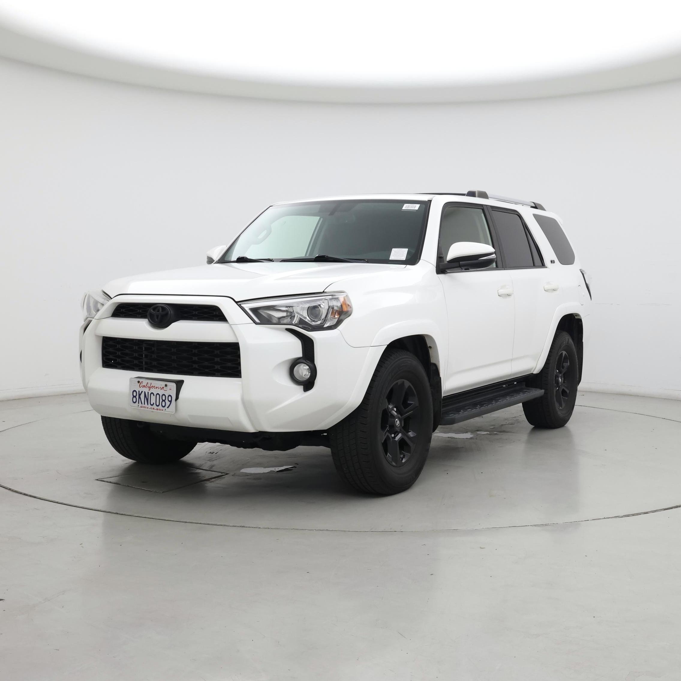 Thumbnail: 2019 Toyota 4Runner - 4
