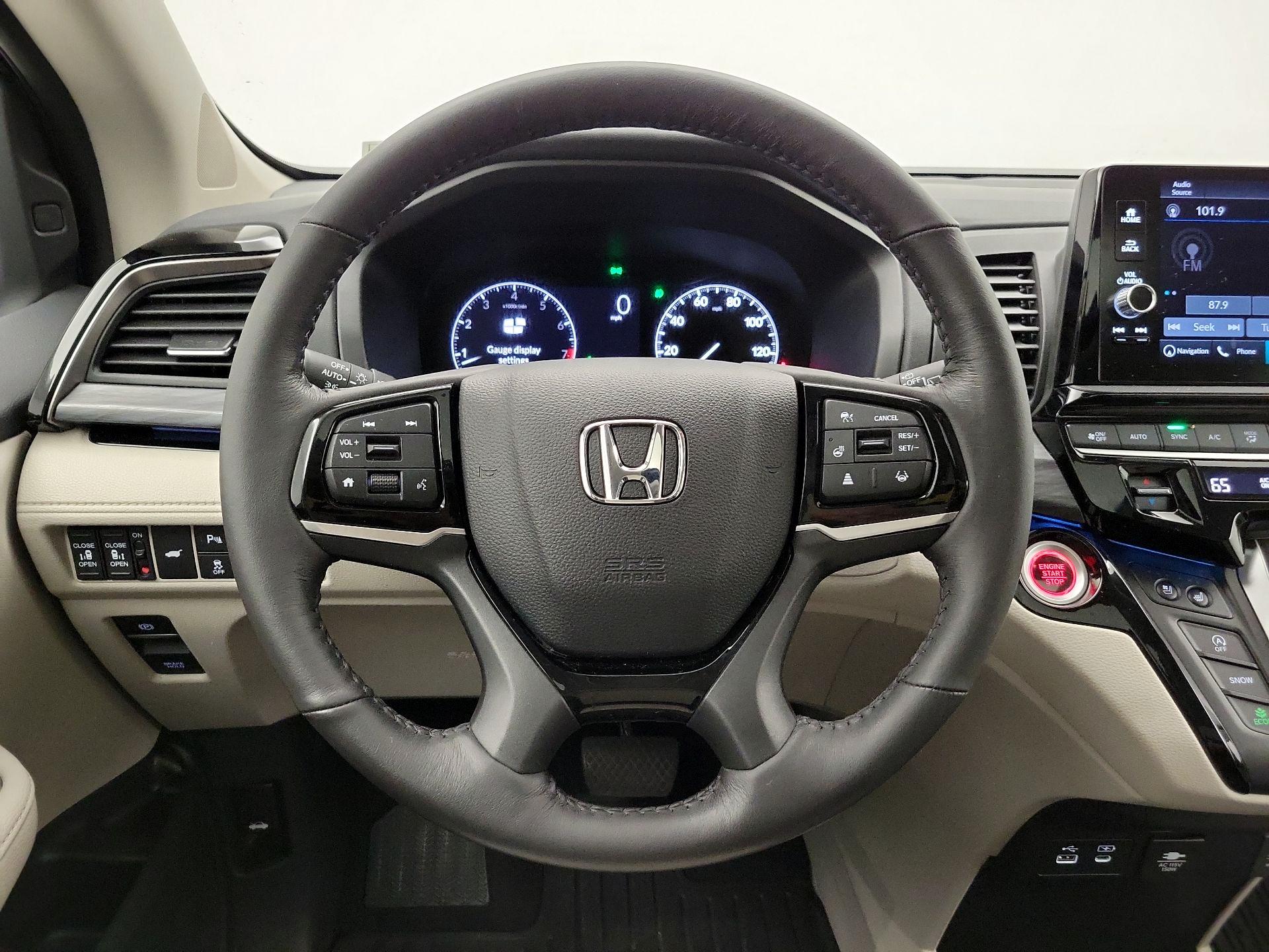 Thumbnail: 2025 Honda Odyssey - 10