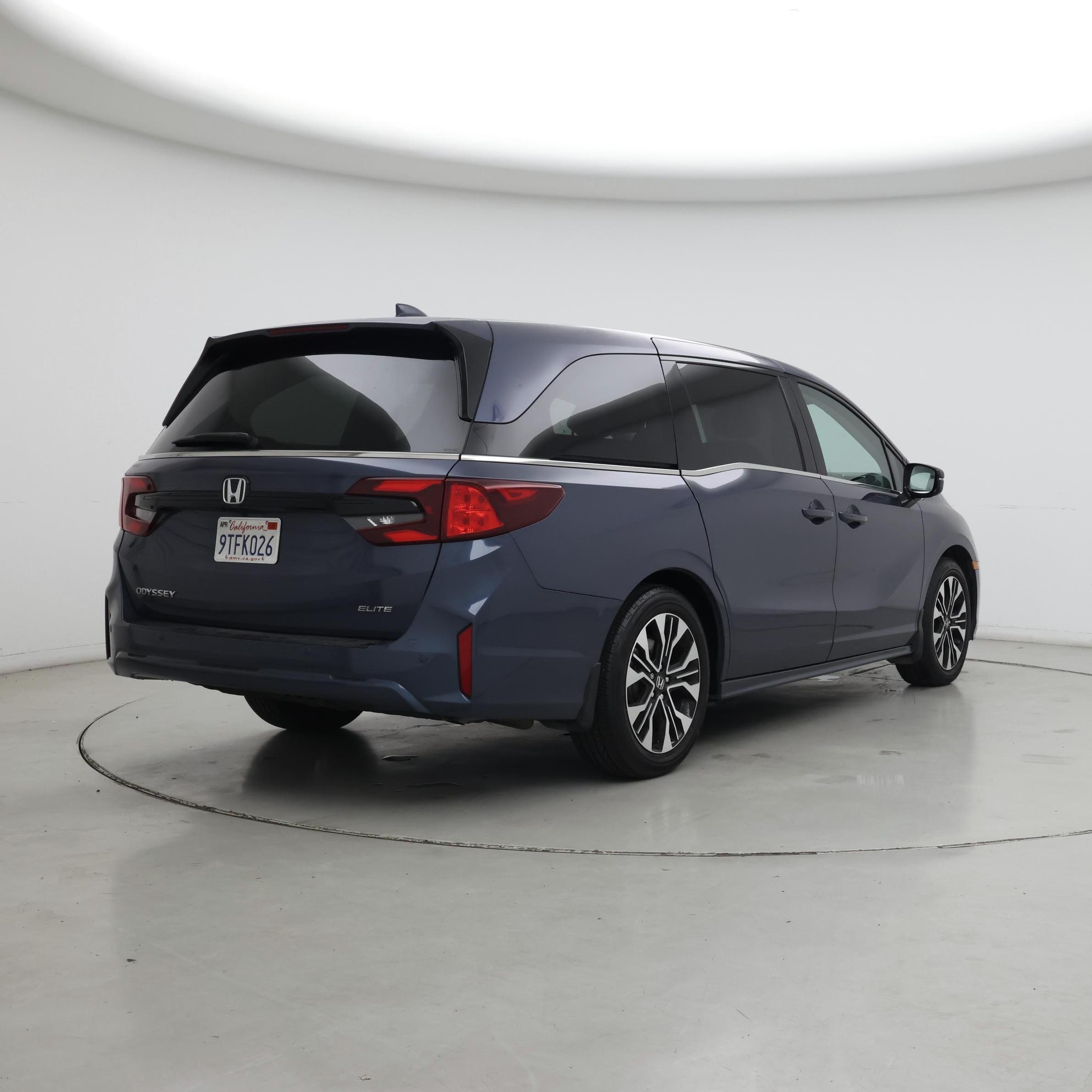 Thumbnail: 2025 Honda Odyssey - 8