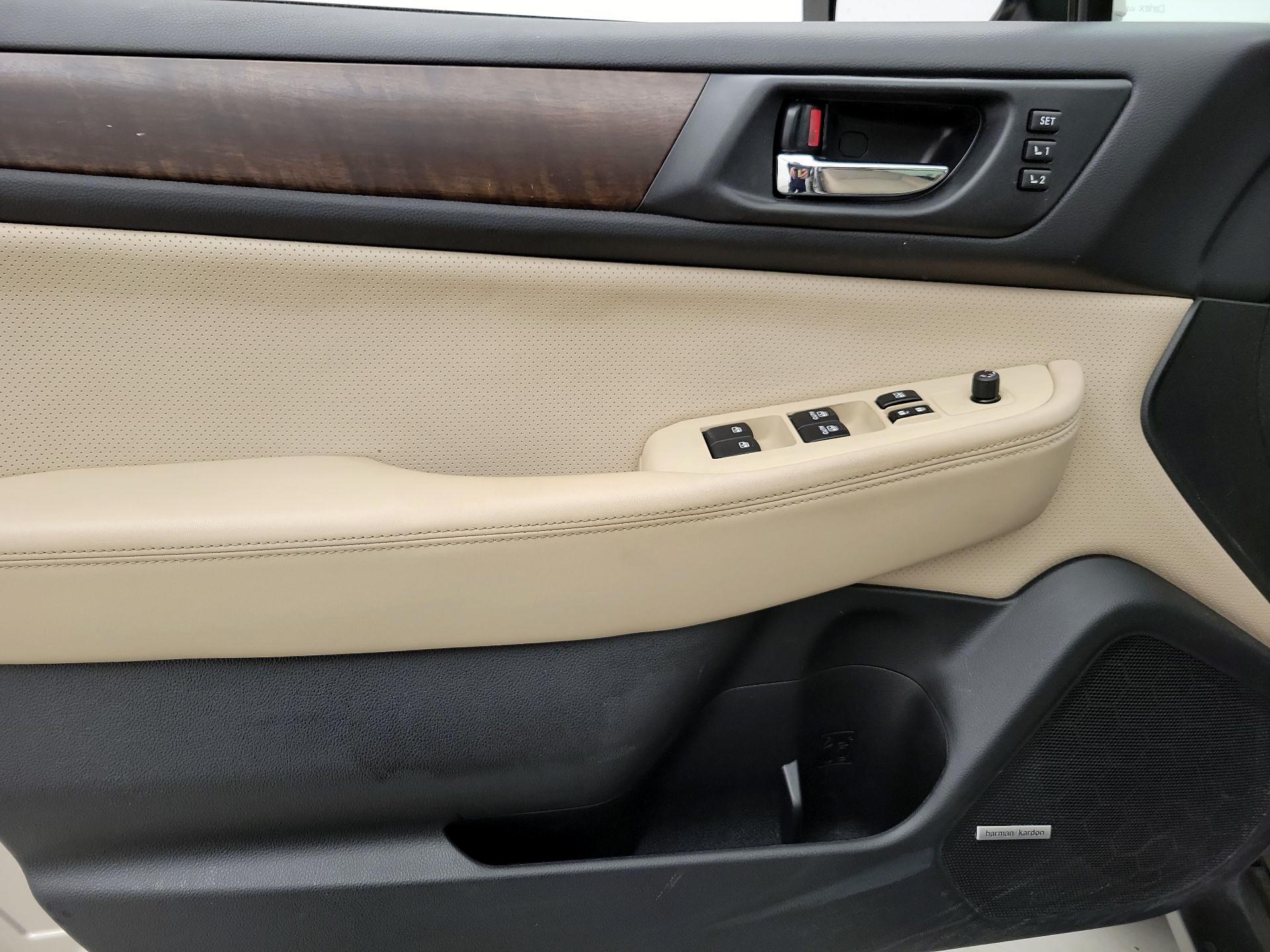 Thumbnail: 2015 Subaru Outback - 12