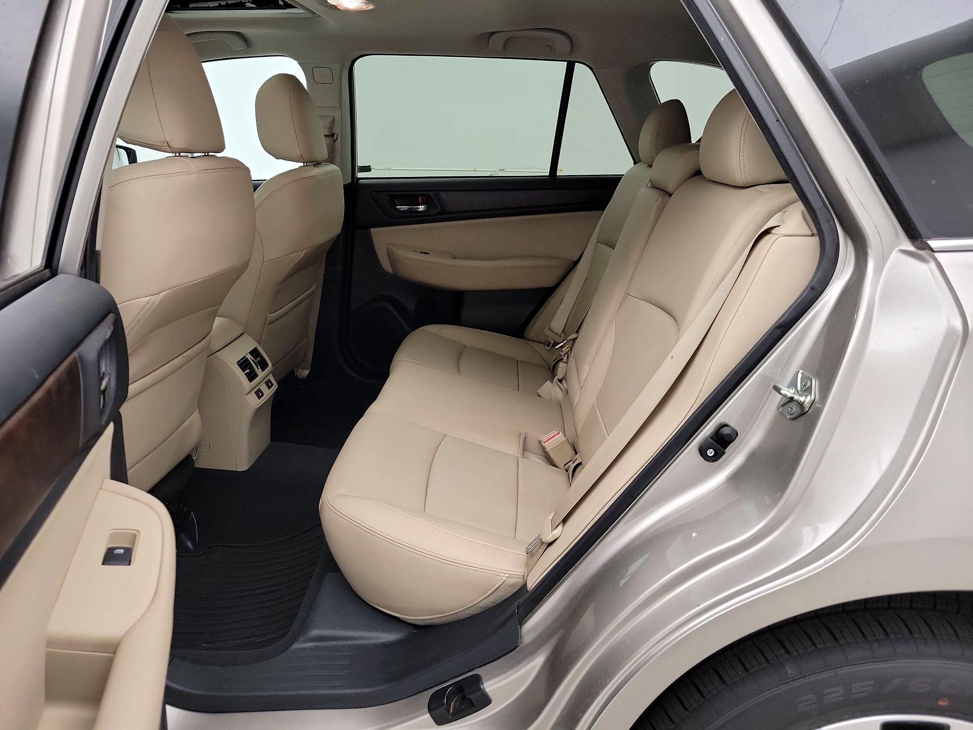 Thumbnail: 2015 Subaru Outback - 20