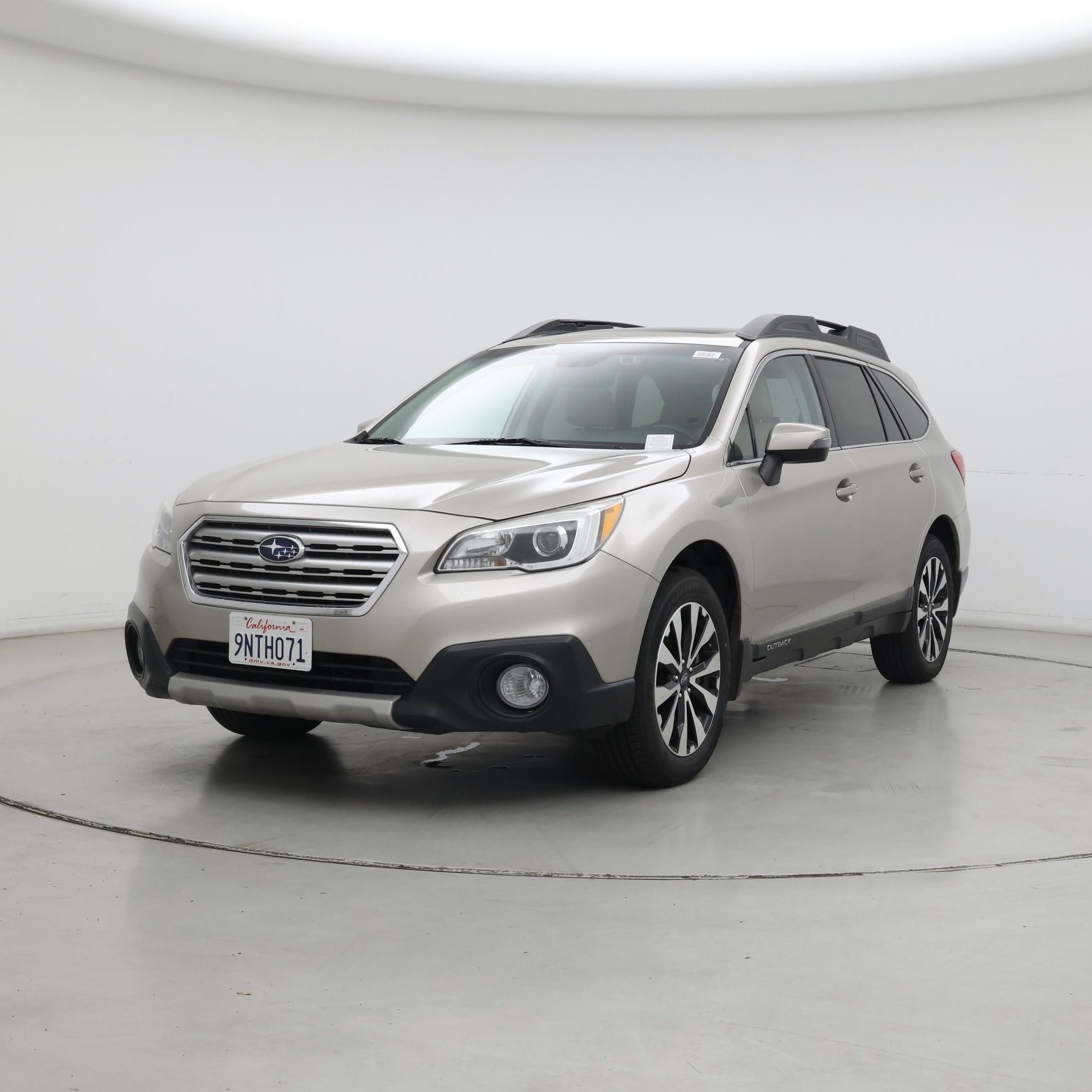 Thumbnail: 2015 Subaru Outback - 4