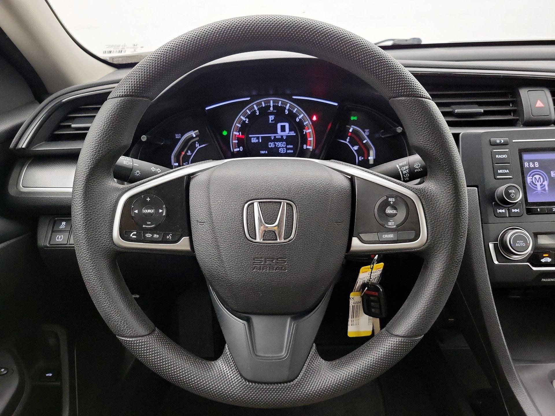 Thumbnail: 2017 Honda Civic - 10