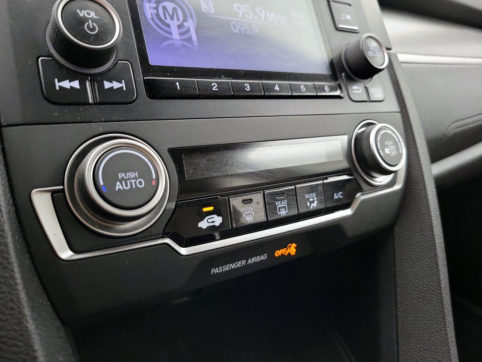 Thumbnail: 2017 Honda Civic - 16