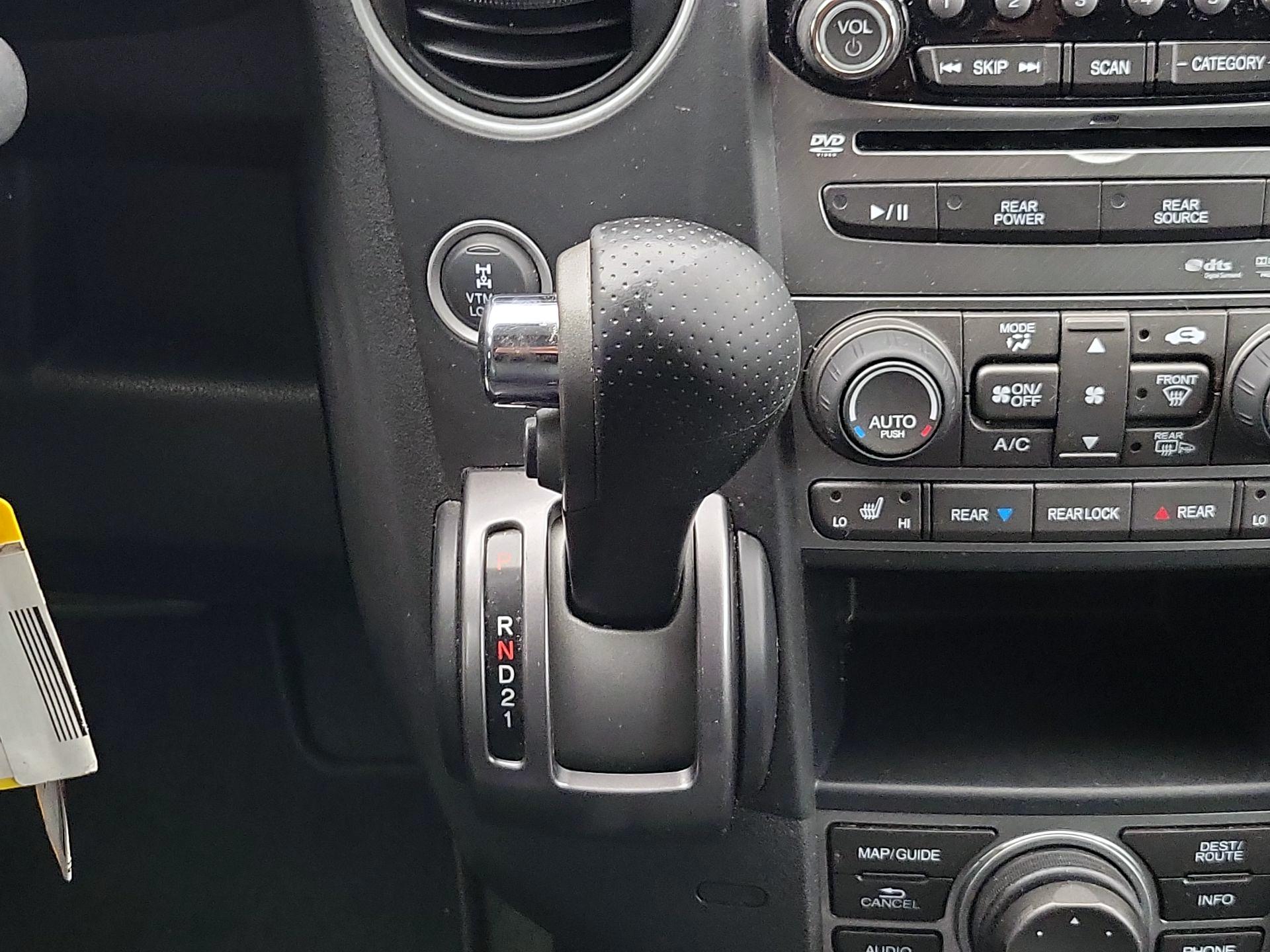 Thumbnail: 2014 Honda Pilot - 18