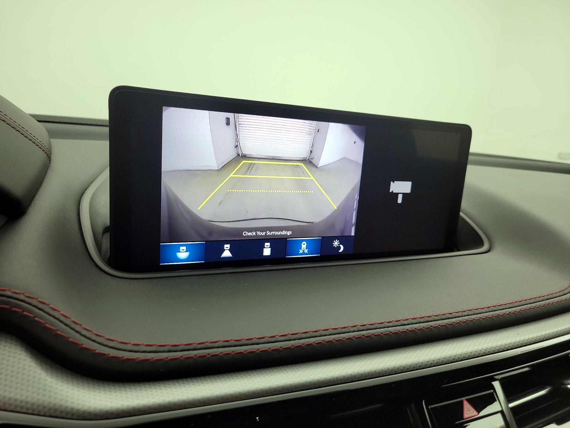 Thumbnail: 2022 Acura MDX - 15