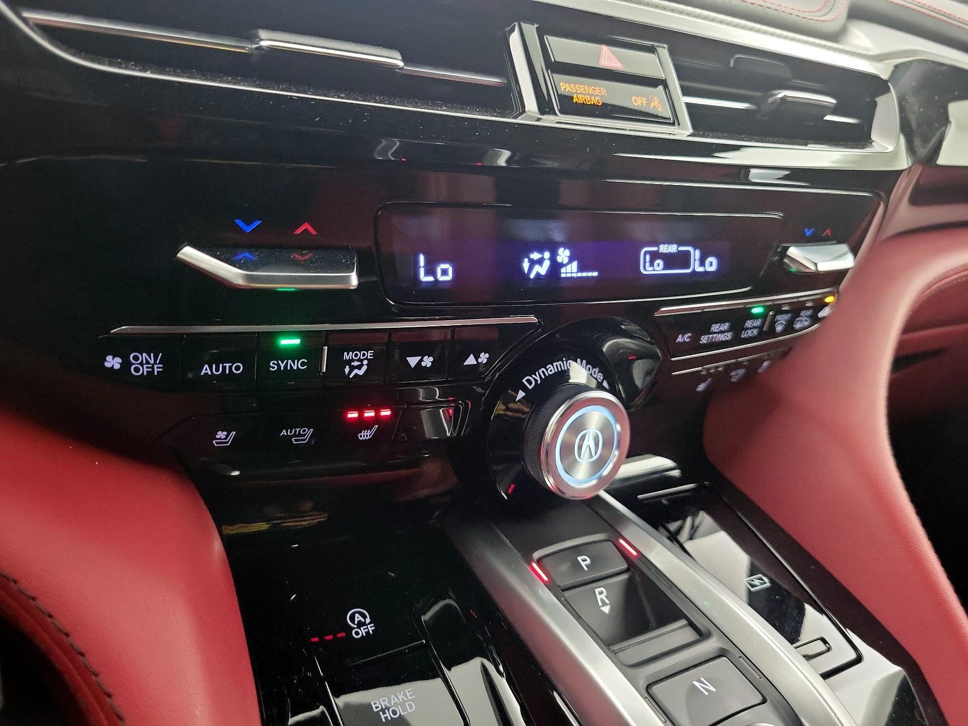 Thumbnail: 2022 Acura MDX - 17