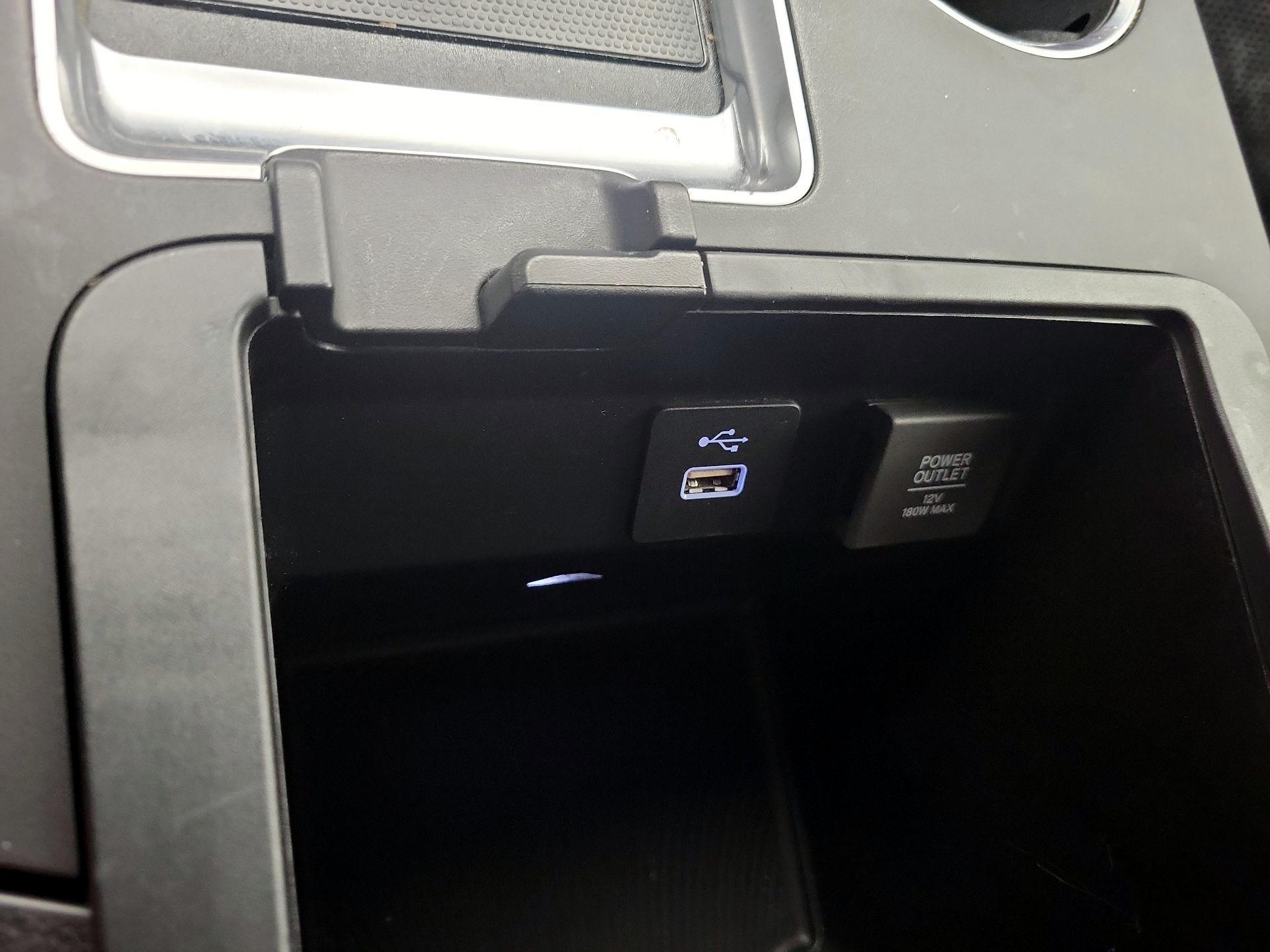 Thumbnail: 2022 Acura MDX - 19