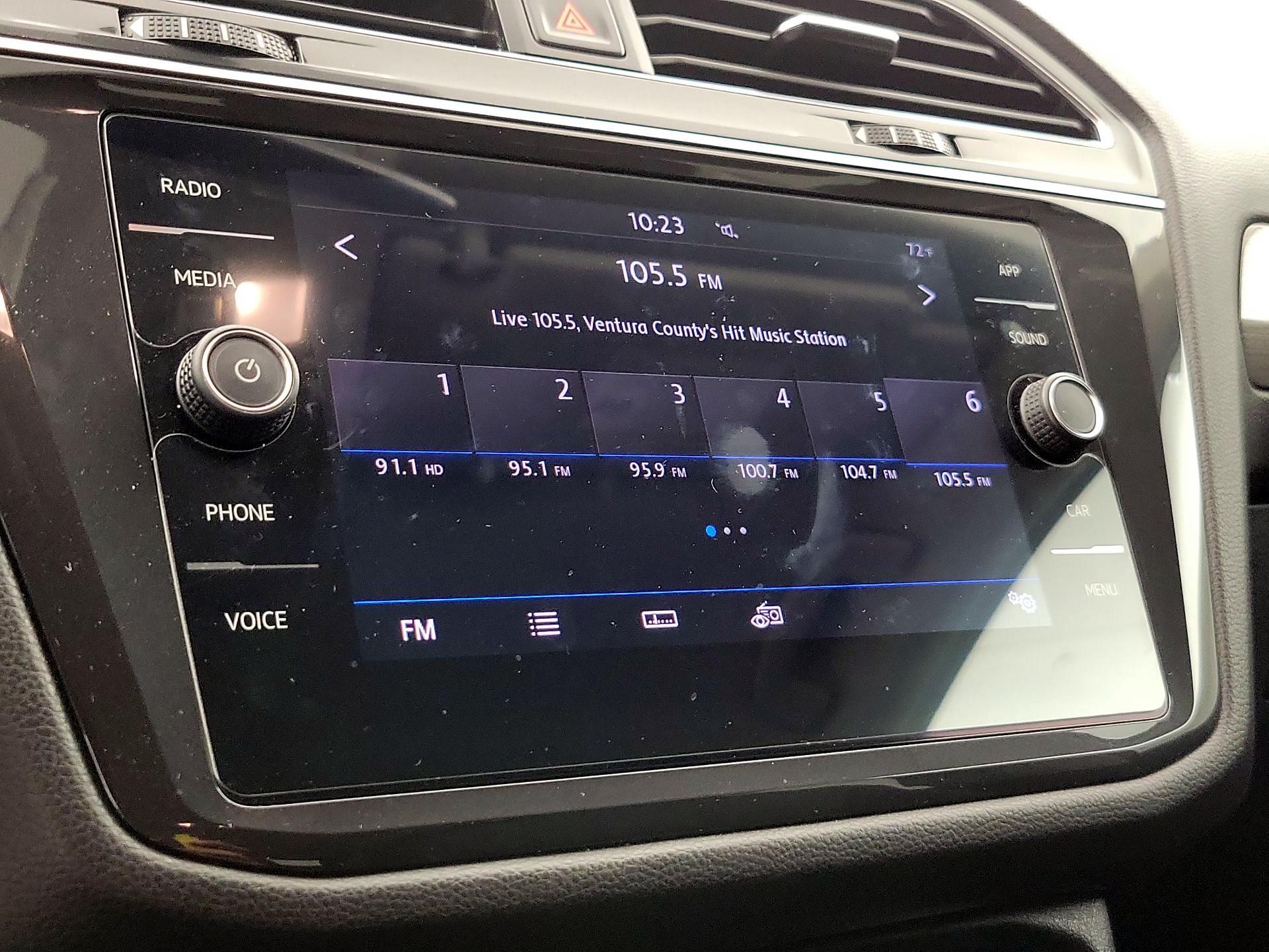 Thumbnail: 2018 Volkswagen Tiguan - 15