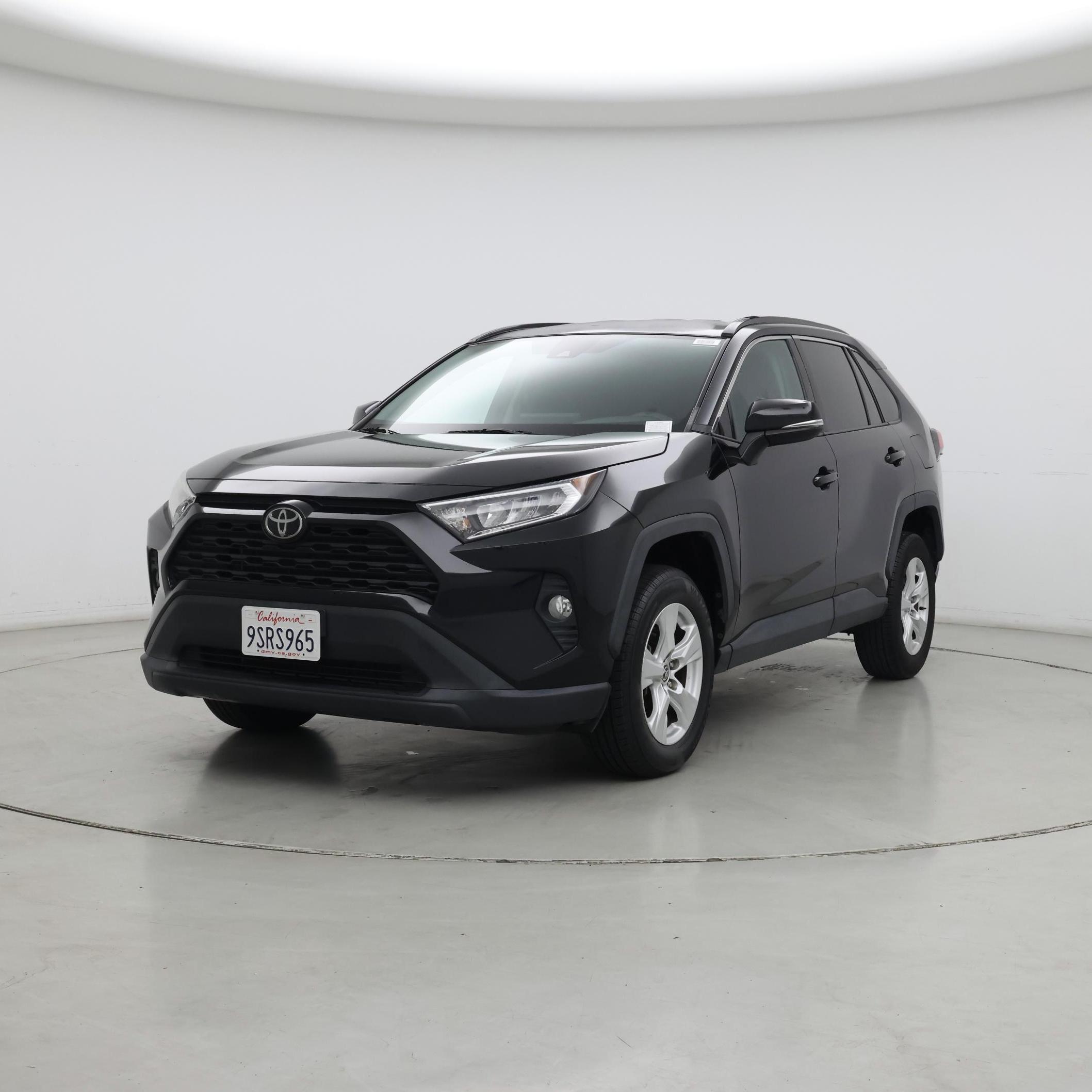 Thumbnail: 2021 Toyota RAV4 - 4
