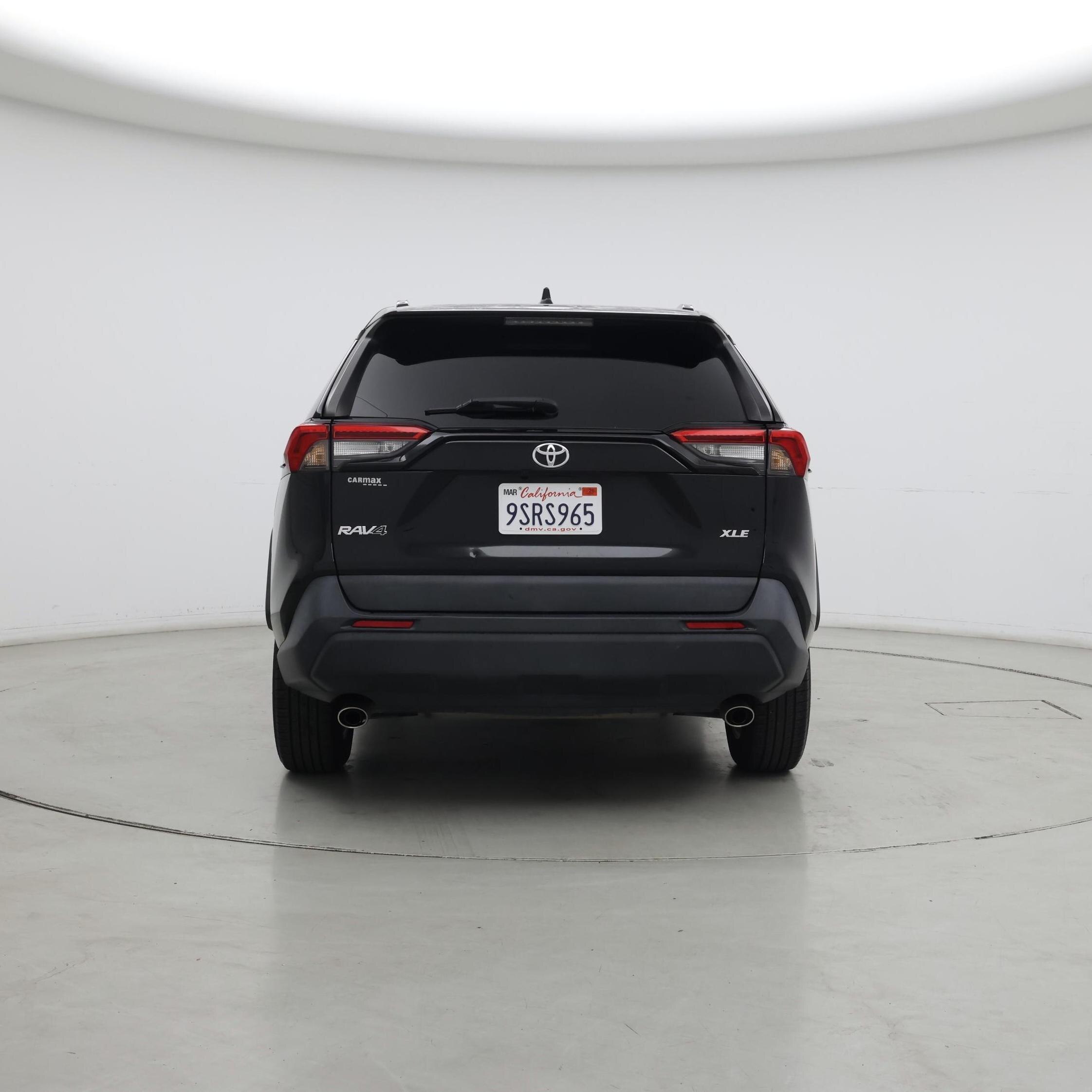 Thumbnail: 2021 Toyota RAV4 - 6