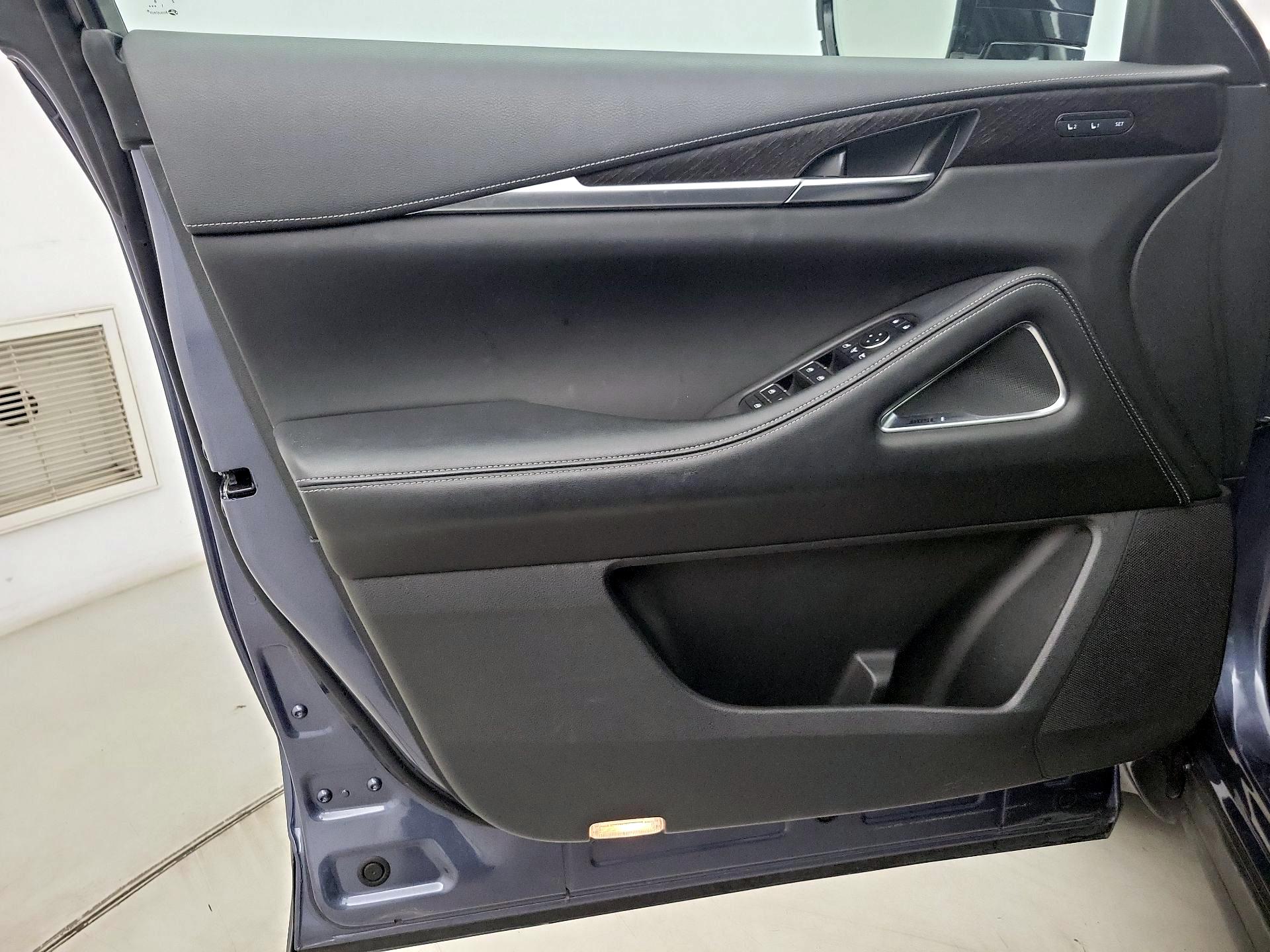 Thumbnail: 2022 INFINITI QX60 - 12