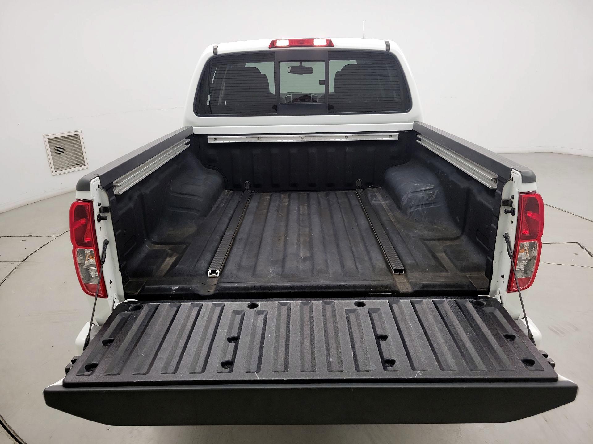 Thumbnail: 2019 Nissan Frontier - 20