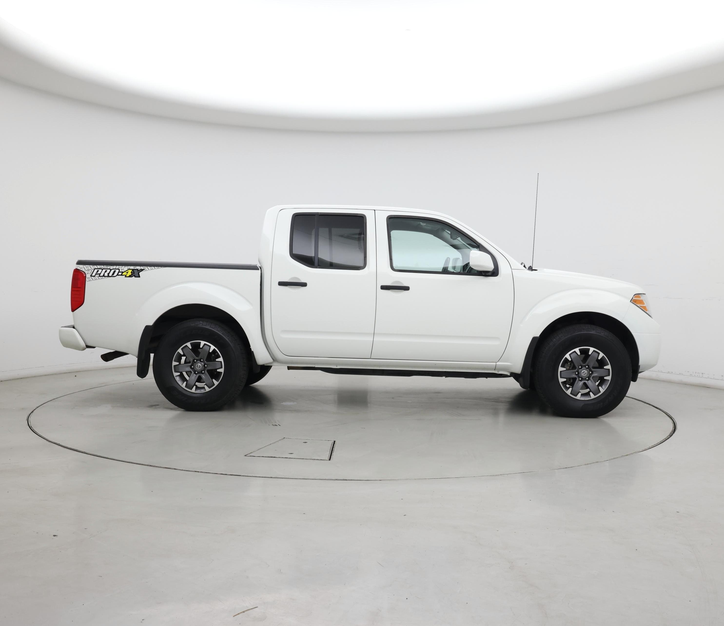 Thumbnail: 2019 Nissan Frontier - 7