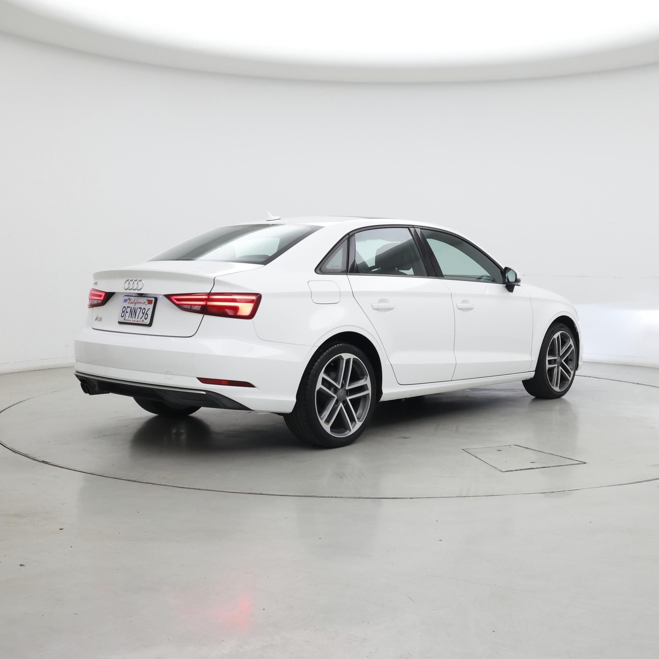 Thumbnail: 2018 Audi A3 - 8