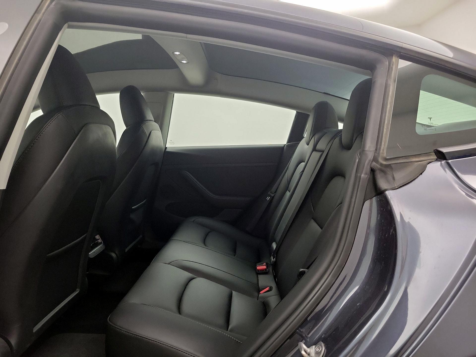 Thumbnail: 2023 Tesla Model 3 - 20