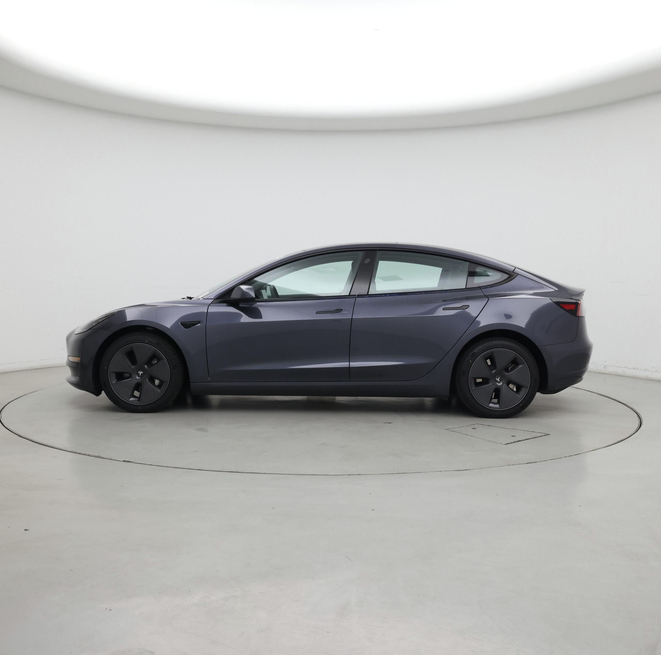 Thumbnail: 2023 Tesla Model 3 - 3