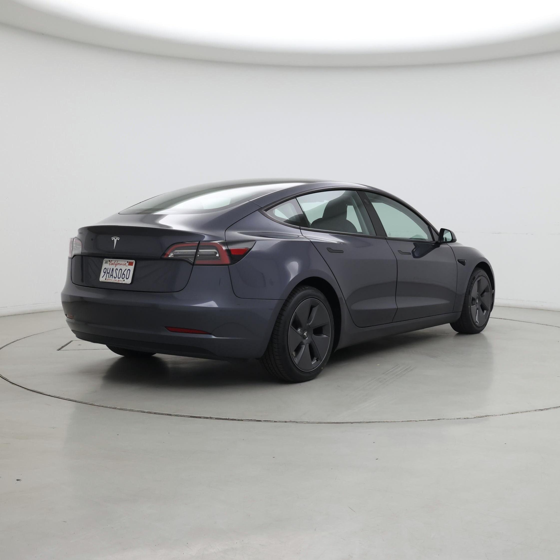 Thumbnail: 2023 Tesla Model 3 - 8